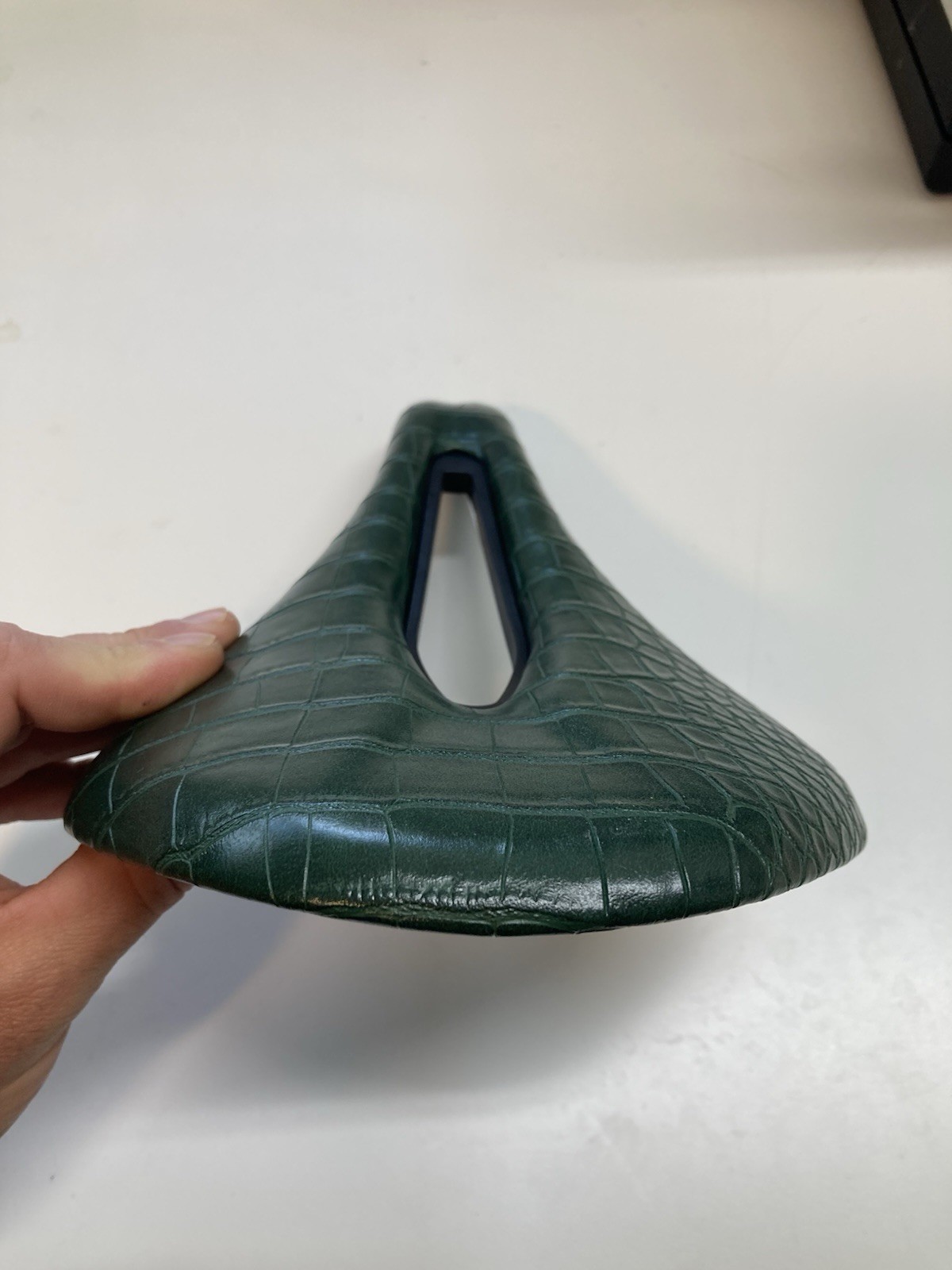 Green leather saddle 160mm x 250mm road gravel mountain bike seat short power