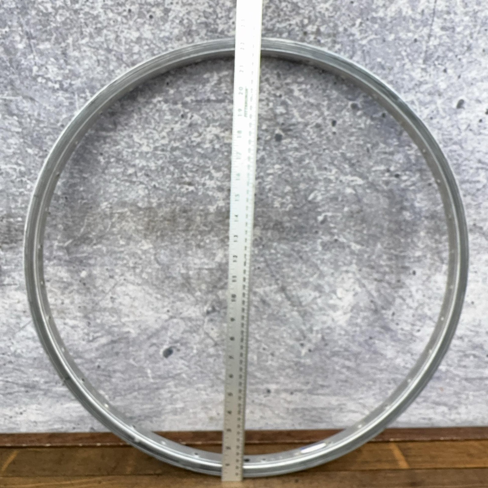 Vintage Araya 7x 26 X 1.75 Rim Silver Clincher 1980s Alloy Japan MTB 26in
