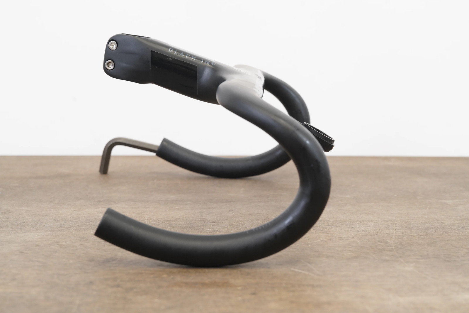38cm 110mm -6 Degree Black Inc. Carbon Barstem Handlebar Mount 1 1/8″
