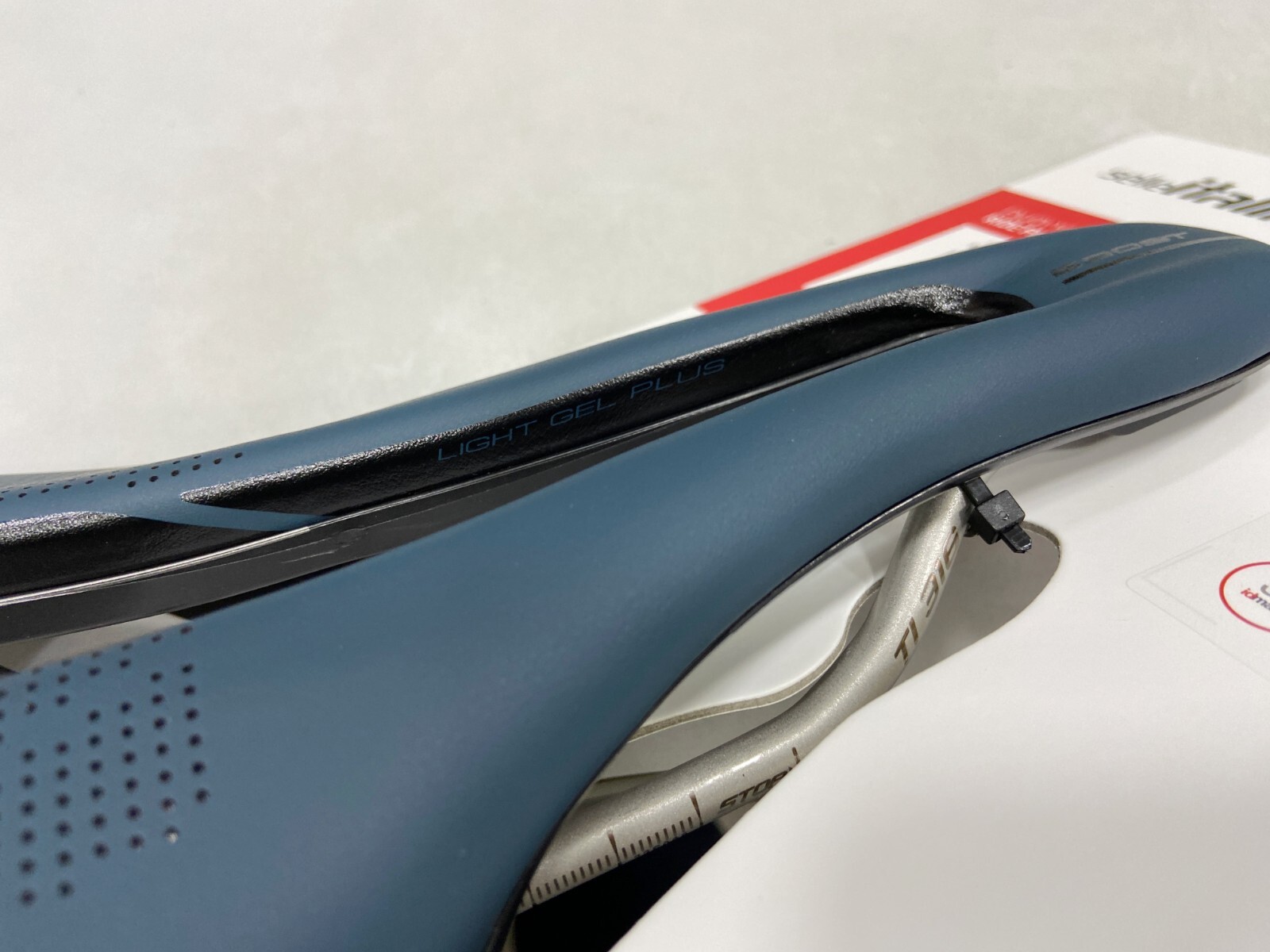 Selle Italia SLR Boost Gravel Ti316 Superflow S3 (130x248mm) Saddle (Blue)