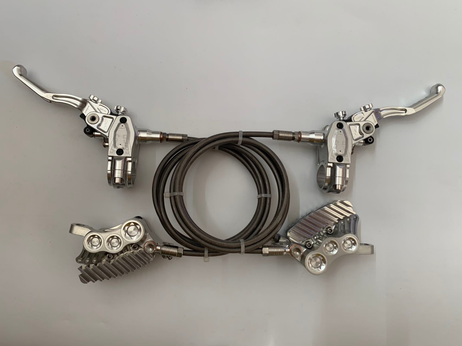 Six piston mountain bike brakes v6 No Shimano magura hope trickstuff hayes