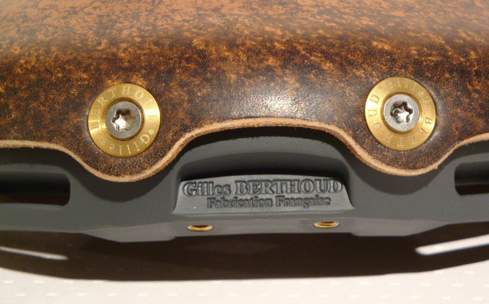 NEW GILLES BERTHOUD SADDLE SEAT MARIE BLANQUE CORK MADE IN FRANCE IDEALE BROOKS