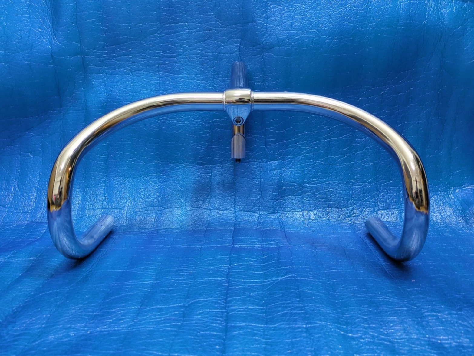 Nitto B123 CrMo 370mm NJS Handlebar + Nitto Jaguar 95mm 65 Degree Steel Stem
