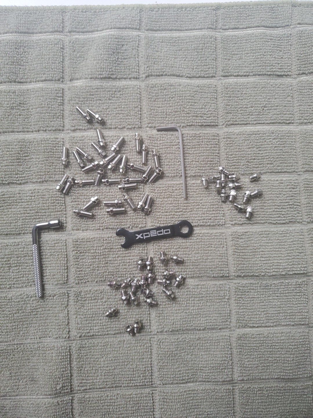 Mixed Lot Of brand New Bicycle Pedal Pins With Tools