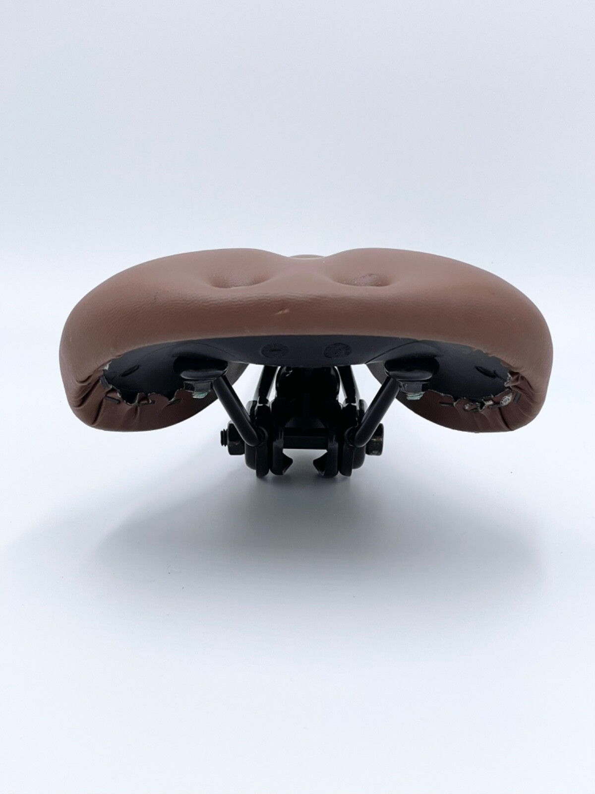 CIONLLI Dark Brown Retro 2 Rivet Design Saddle/Seat PU Leather – Fast Shipping!