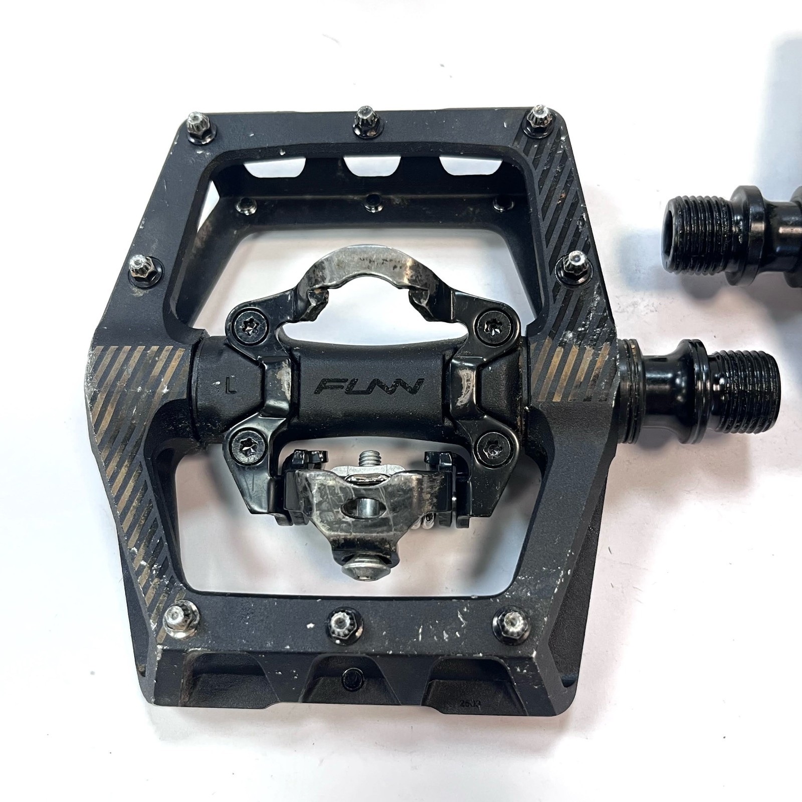 Funn Ripper2 Single-Sided Clipless Pedal,9/16-inch CrMo Axle-Used
