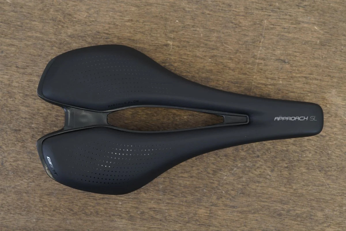 145mm Giant Approach SST Rail Road Saddle 240g