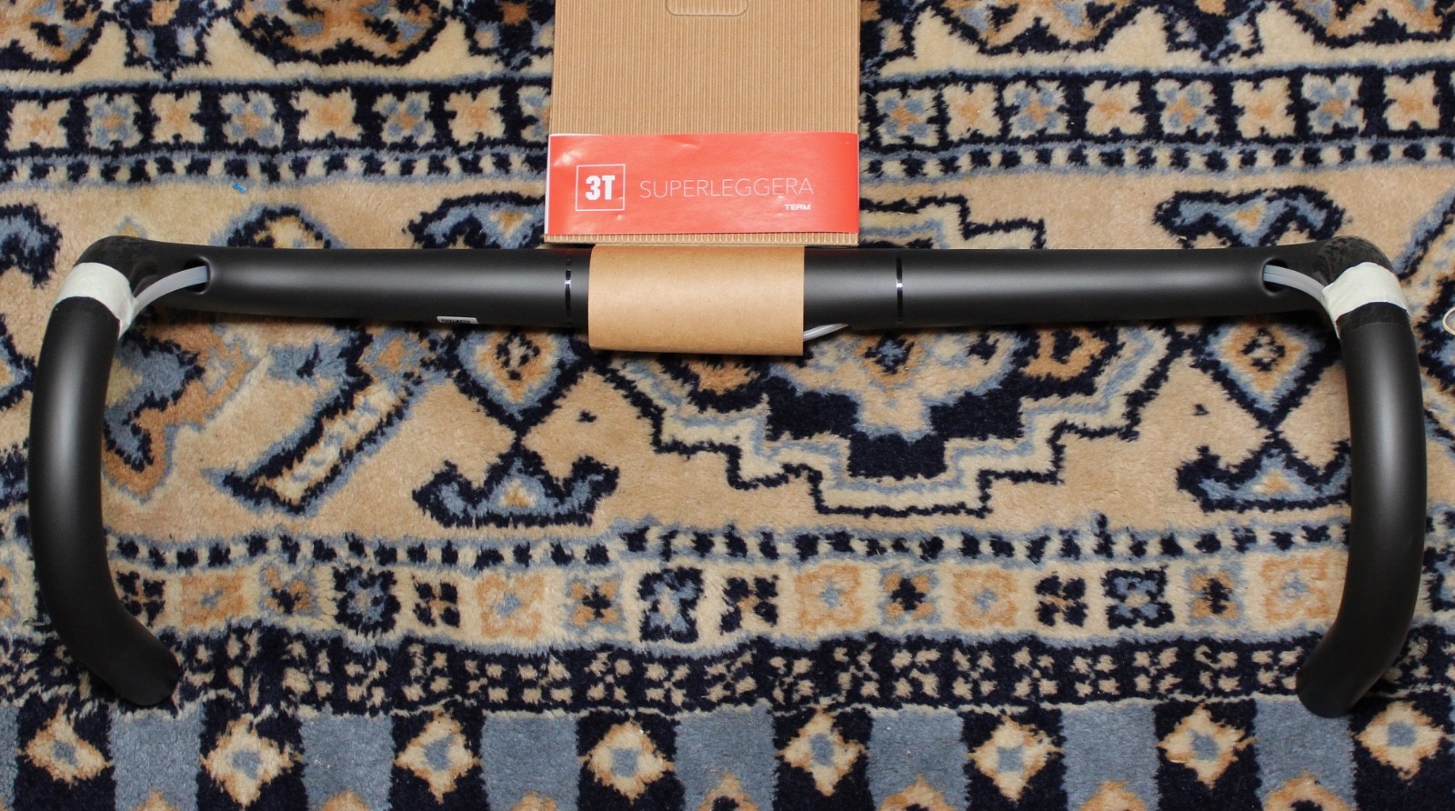 NEW – 3T Superleggera Team Stealth Carbon Handlebar Bar – 44cm – Matte Black