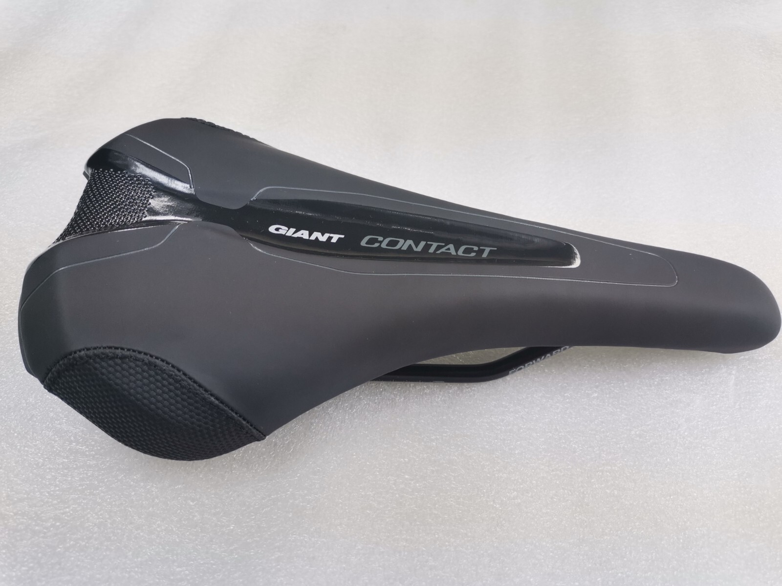 GIANT CONTACT FORWARD PELVIC TILT SEAT SADDLE MTB CITY TOURING COLOR BLACK