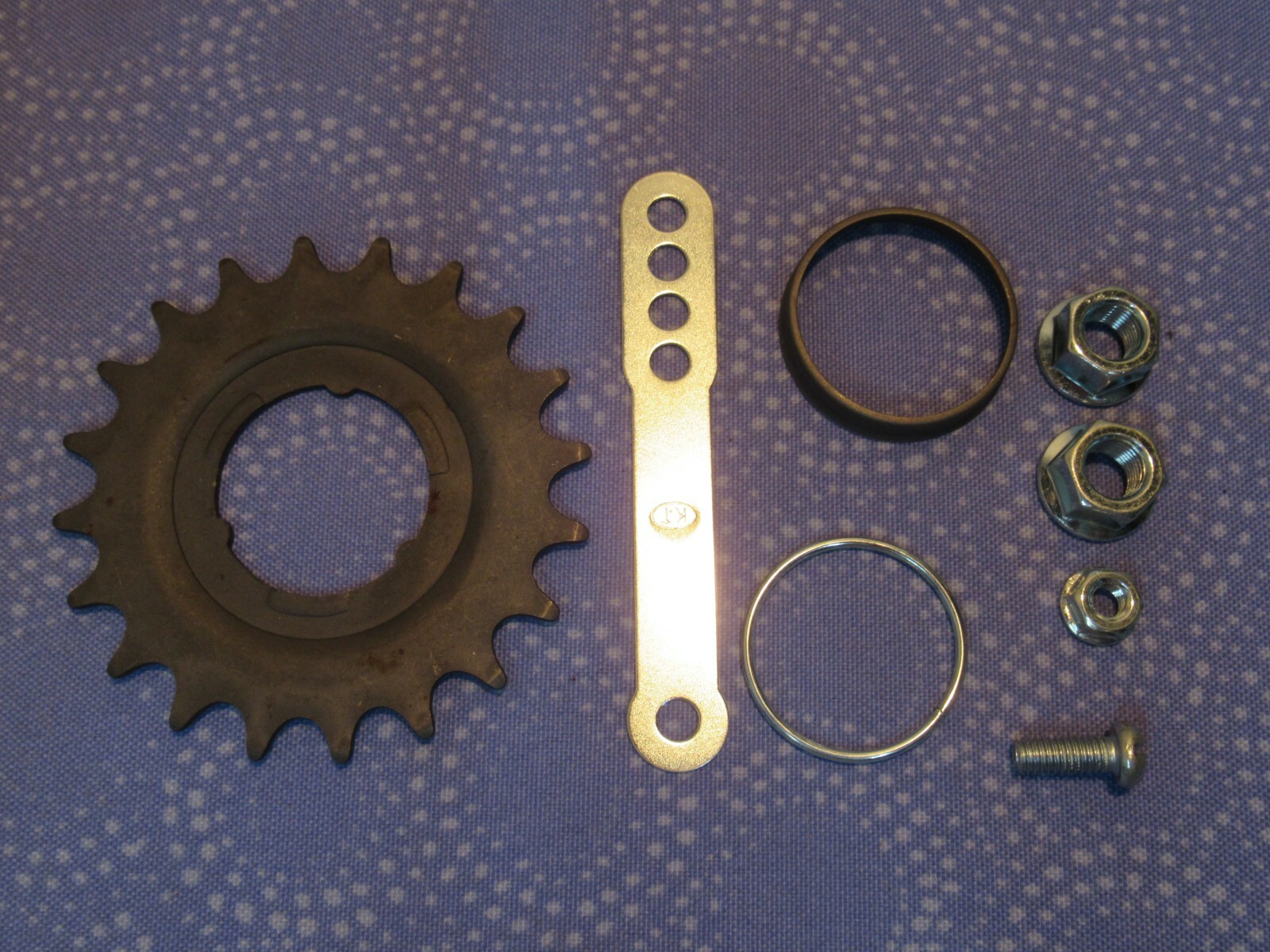 Bicycle Coaster Brake Hub Trim Kit with 20 Tooth Sprocket in Black – New