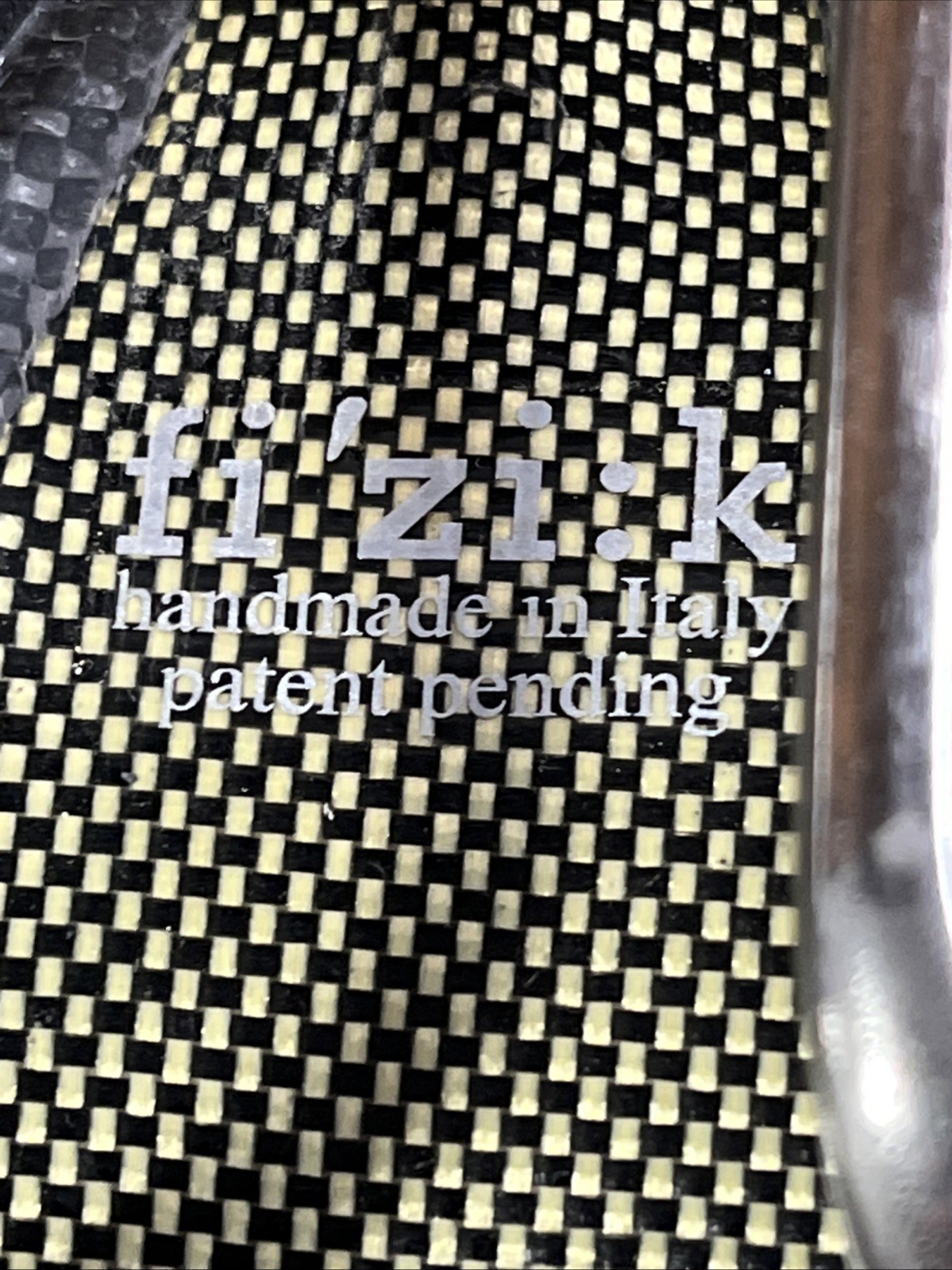 Fizik Aliante Kium Rail Carbon Road Saddle Seat 244g 270x140mm Scuffs