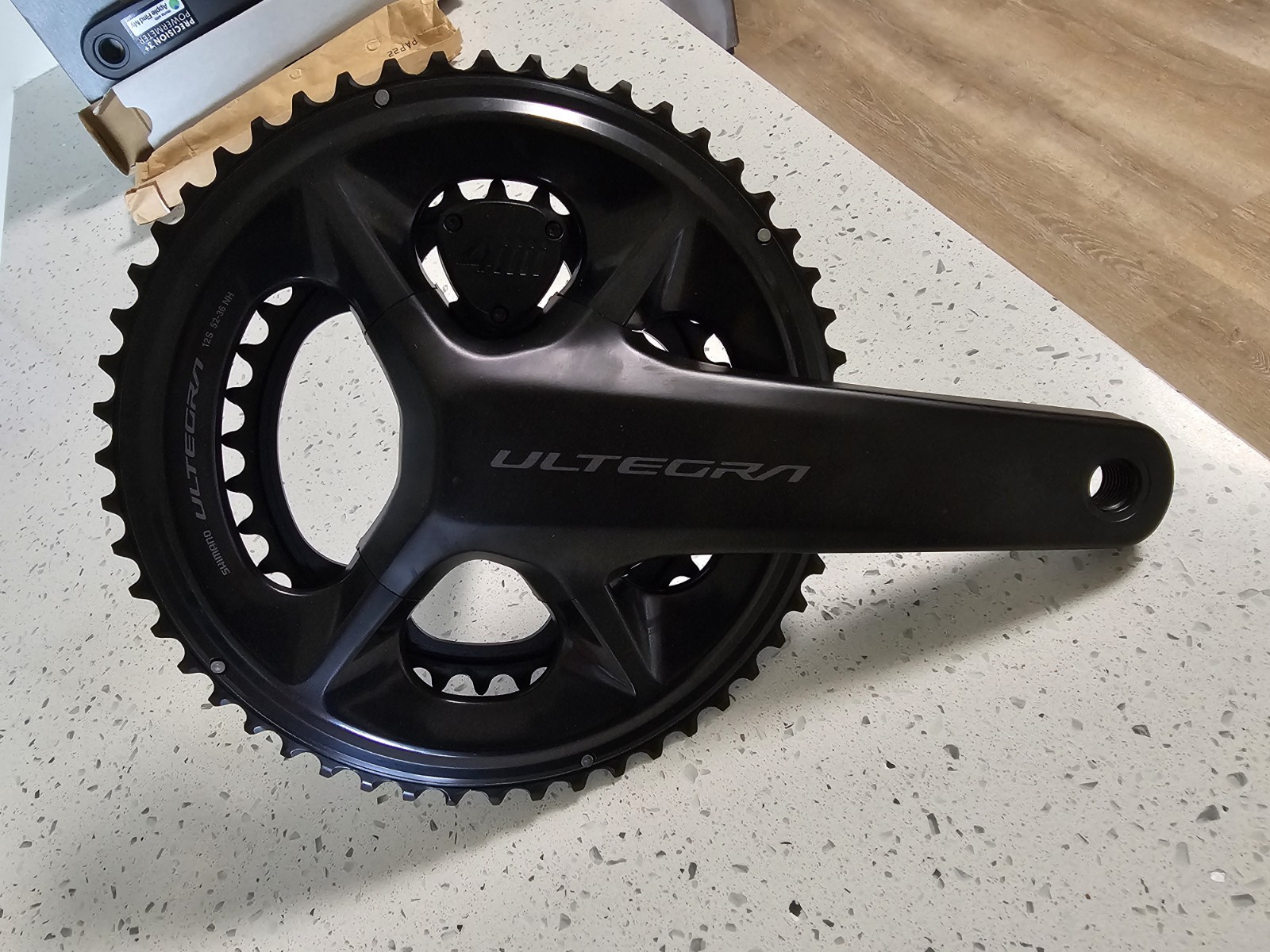 Shimano Ultegra FC-R8100 170mm 12-Speed 52/36 Double Crankset Black