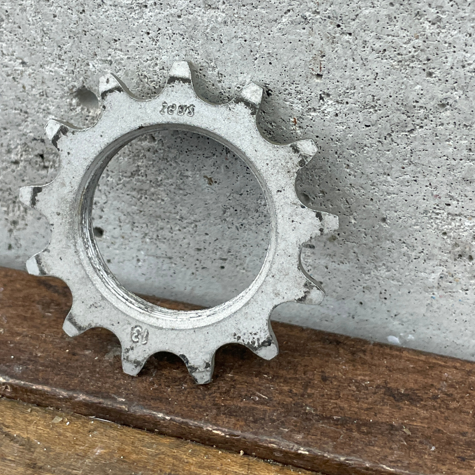 Vintage Track Cog Zeus 13 Tooth Aluminum Alloy Cog English Threaded Fixie 80s