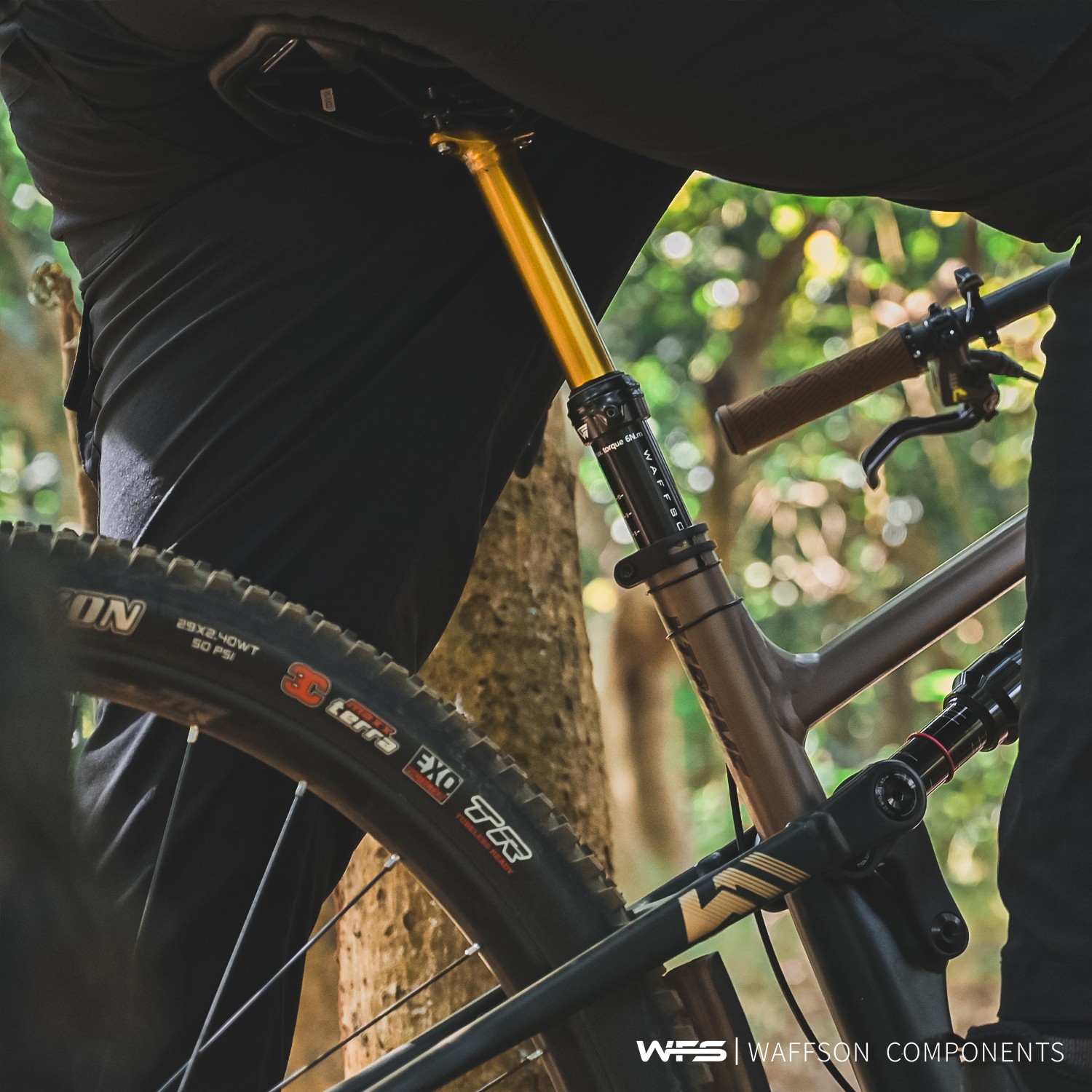 WFS TerraX External Dropper Post Kit, 31.6 x 305mm, 80mm, Black
