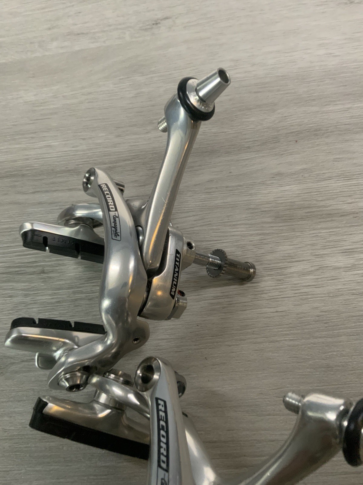 CAMPAGNOLO RECORD TITANIUM BRAKE CALIPERS 39-49 MM REACH RECESSED MOUNTS