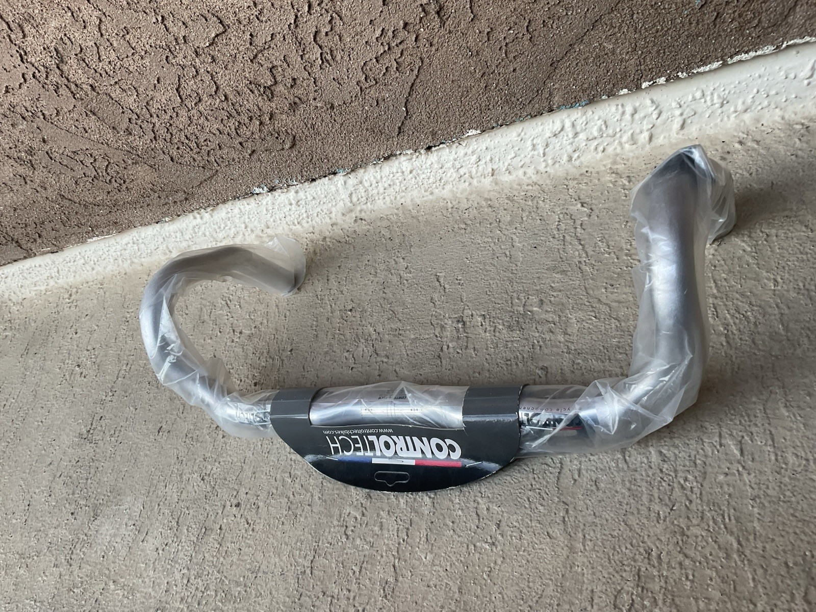 NEW Silver Controltech Formidable Alloy 42mm x 31.8mm Road Drop Bar Handlebar