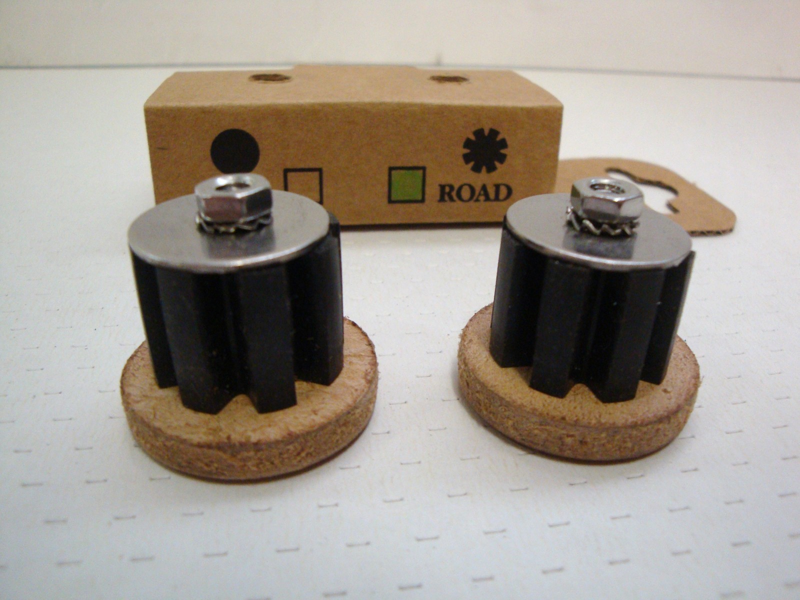 NEW GILLES BERTHOUD LEATHER RACE BAR PLUGS NATURAL ROAD HANDLEBAR MADE IN FRANCE