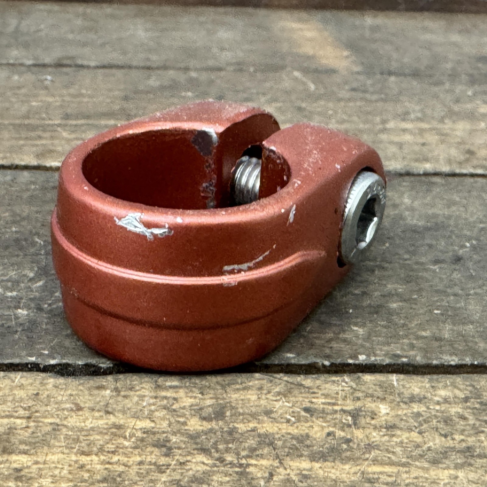 BMX Bicycle Seatpost Clamp 25.4mm Alloy Single Bolt Red Painted Cruiser