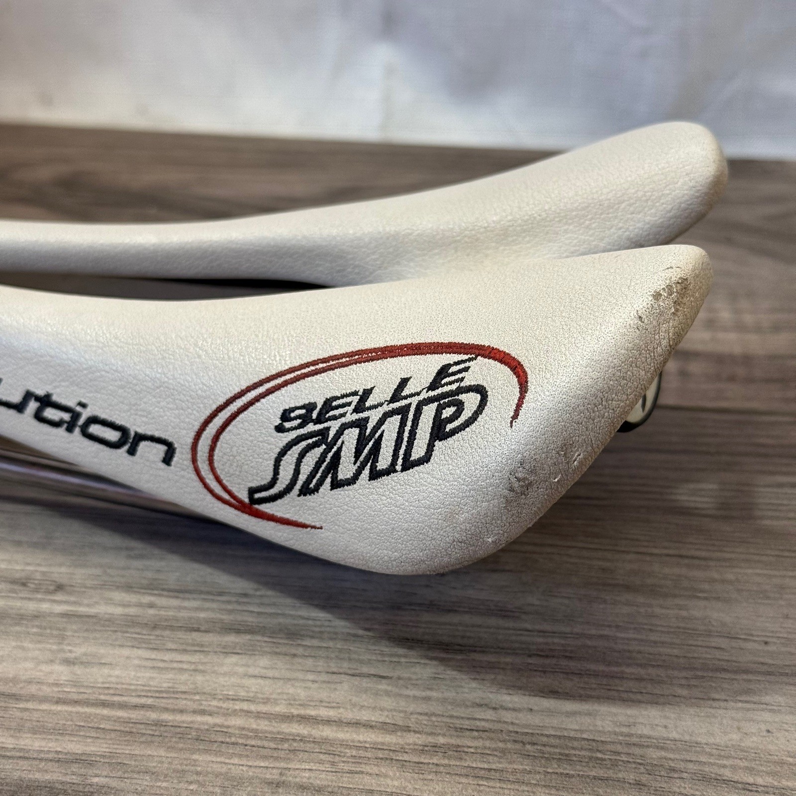 Selle SMP Evolution Saddle White Leather Stainless Steel Rails