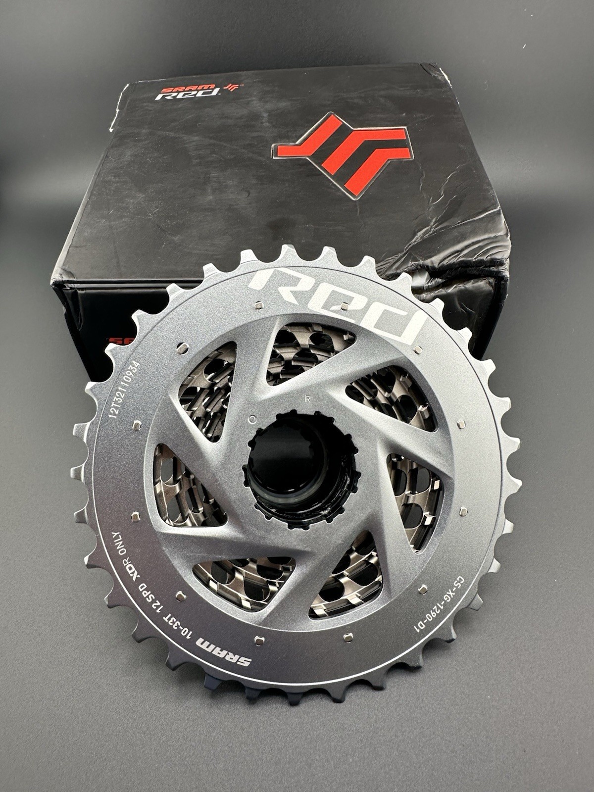 New – SRAM Red AXS, CS-XG-1290 -D1, 12-Speed XDR Cassette 10-33