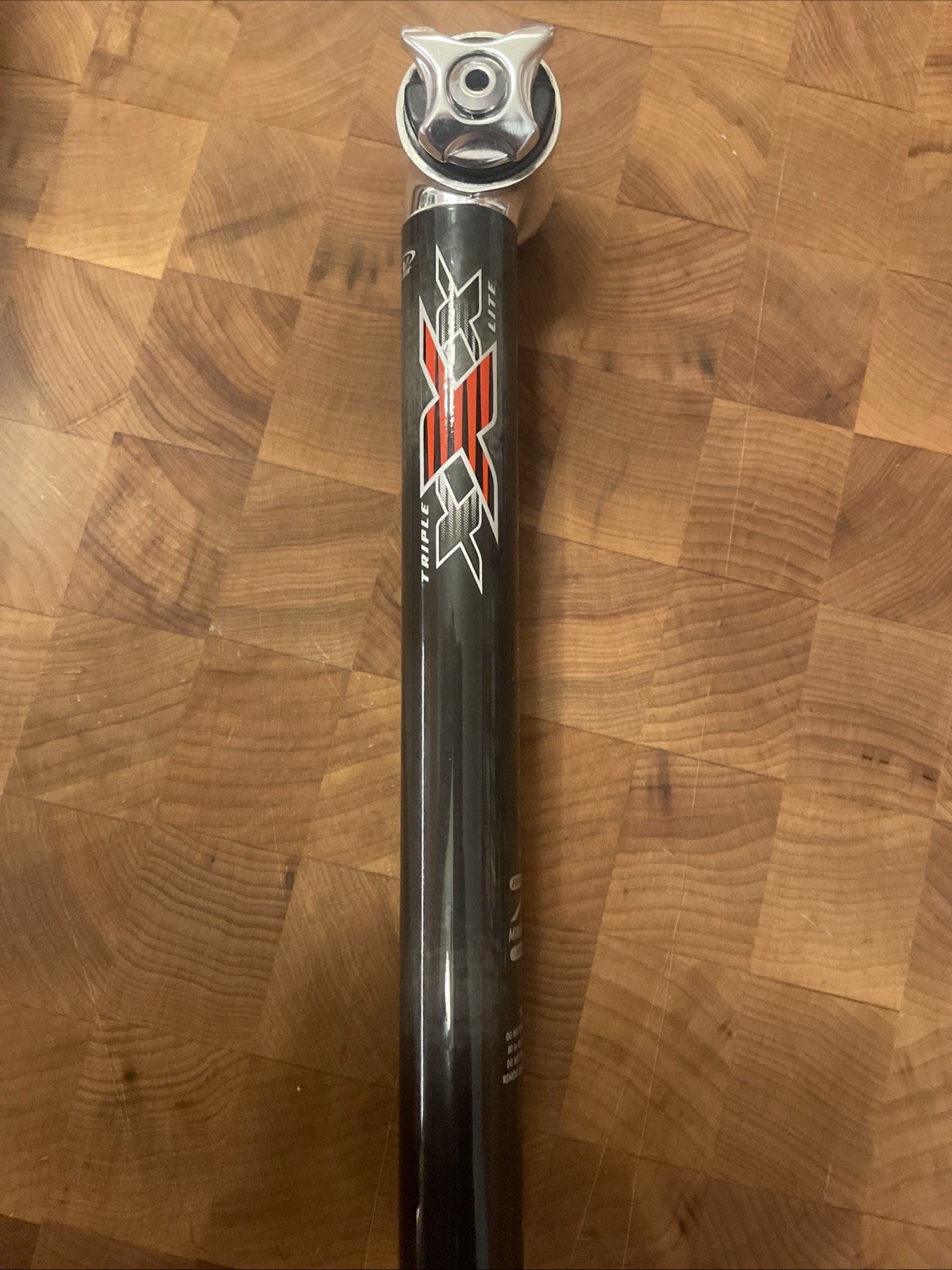 Vintage NOS BONTRAGER XXX Lite Carbon OCLV Seatpost 27.2mm x 5º x 250mm. (FSW)