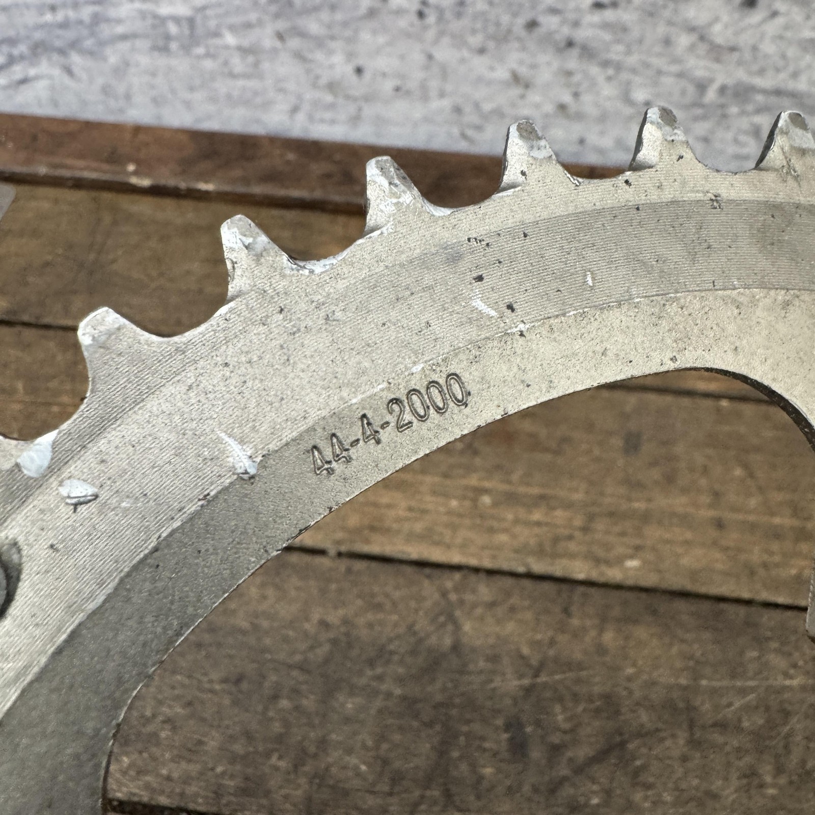 Vintage BOntrager 44T 4-bolt 104 BCD Silver Alloy Chainring Ramp Pins MTB 44