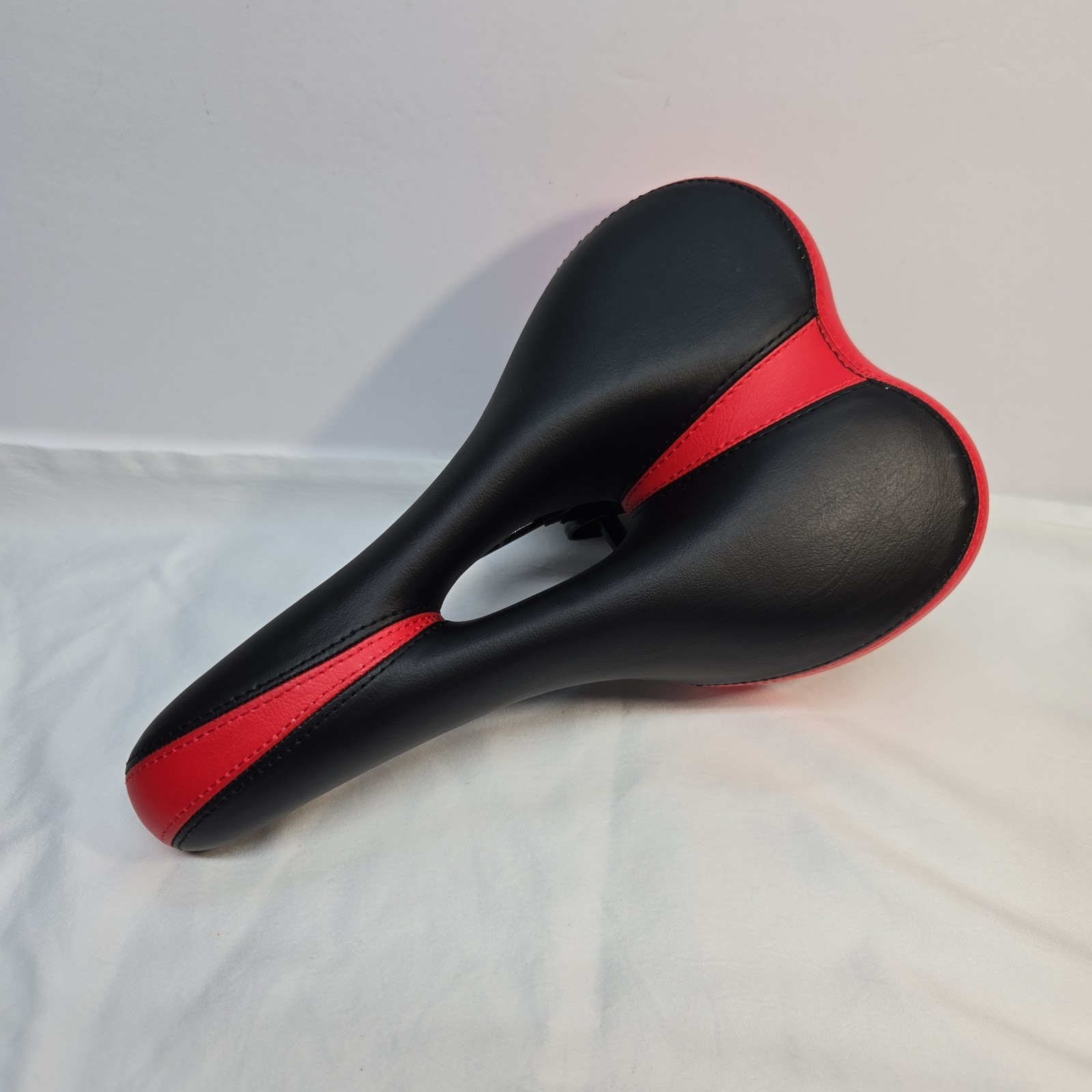 Bike Saddle , Terry TFI Liberator STYLE, Red/Black Leather, Perfect for Touring