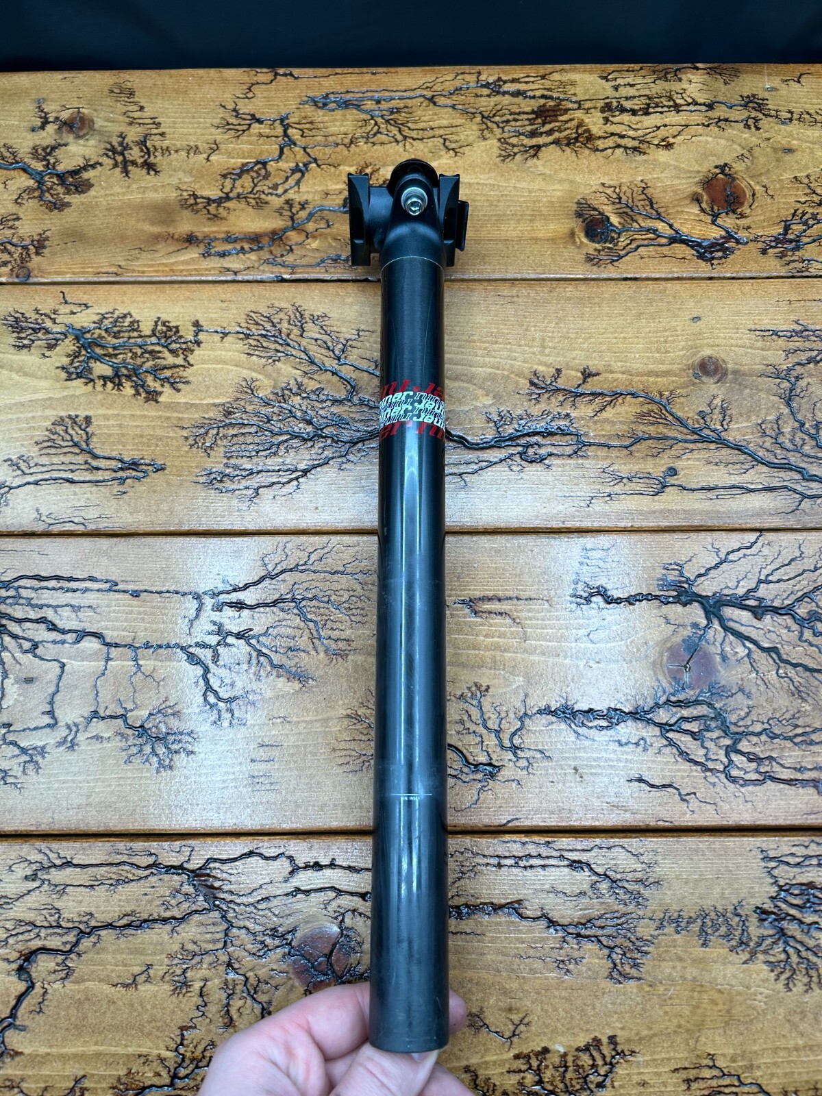Niner 30.9mm x 370mm Carbon Seatpost