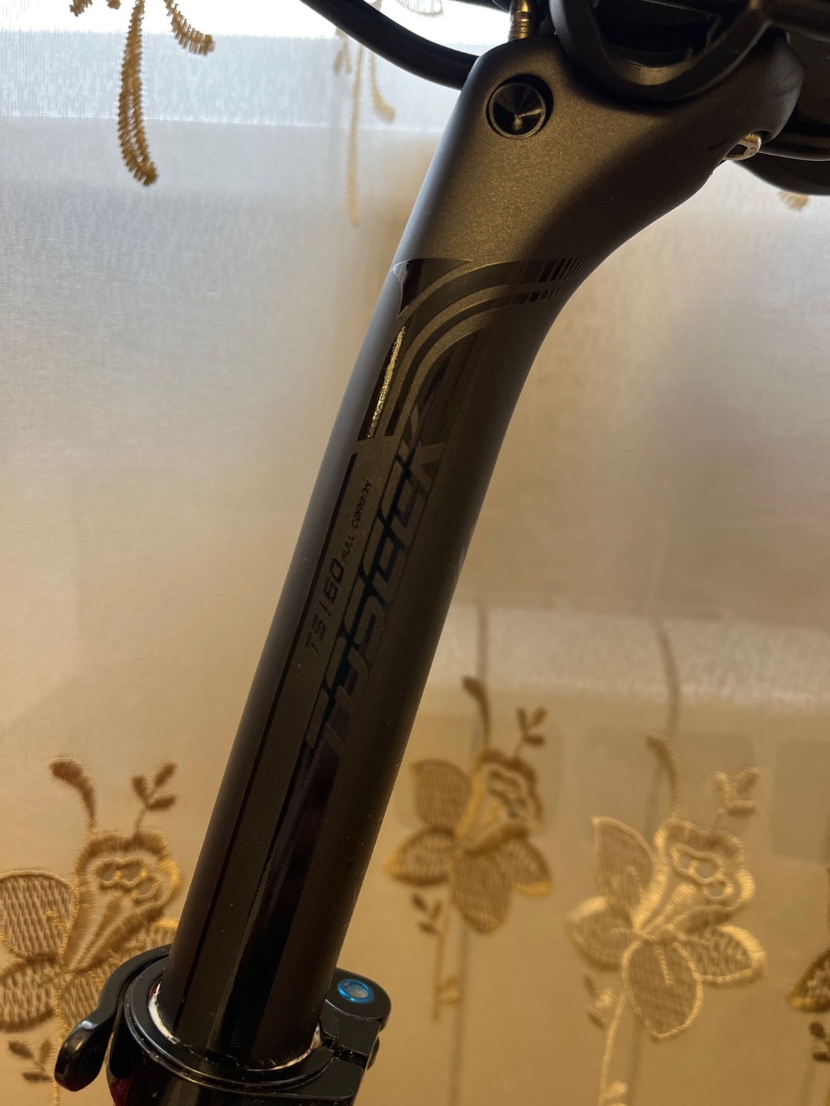 TOSEEK Carbon Fiber Seatpost Offset Mountain Road Bike Seatpost 27.2/30.8/31.6mm