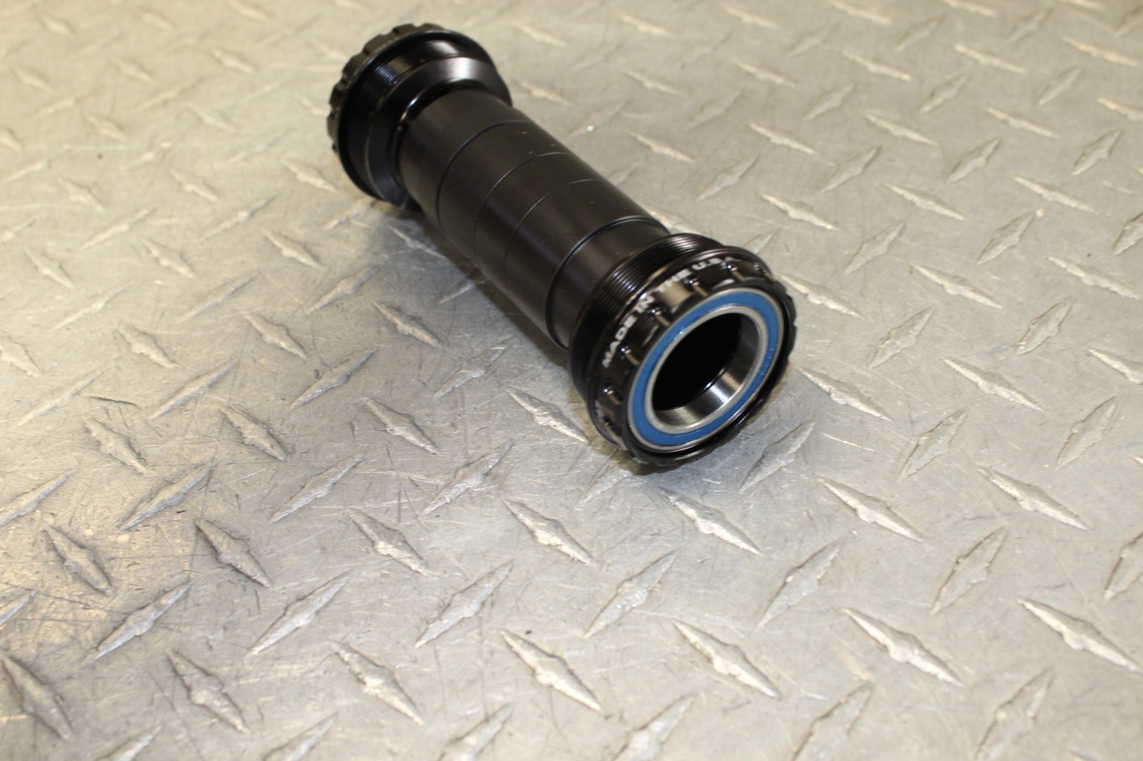 T47 Outboard ABEC-3 Threaded Cups T47 68-100mm 28.99mm T47-OUT-29MM