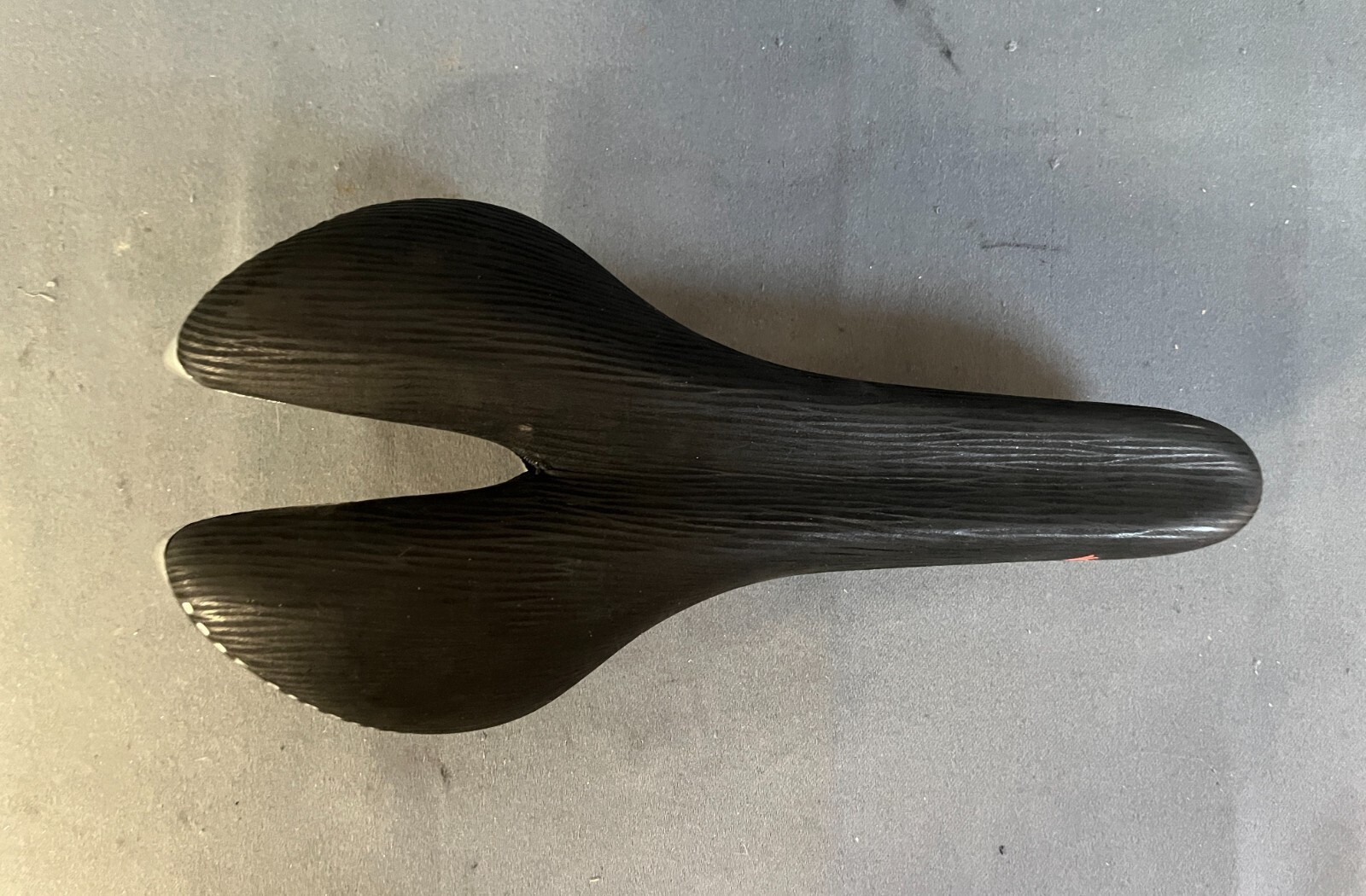Specialized Body Geometry Pro Ti Road Saddle 138mm Titanium 7×7 Rails Leather