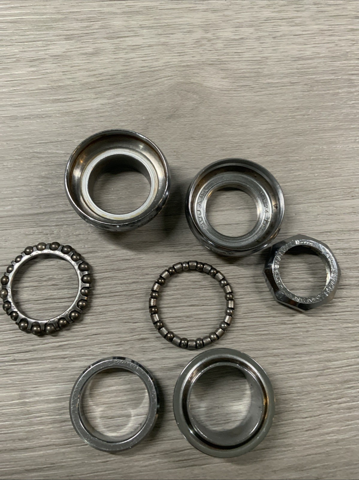 CAMPAGNOLO HEADSET ONE INCH THREADED BRITISH THREADING STEEL CROWN NUT HATTA