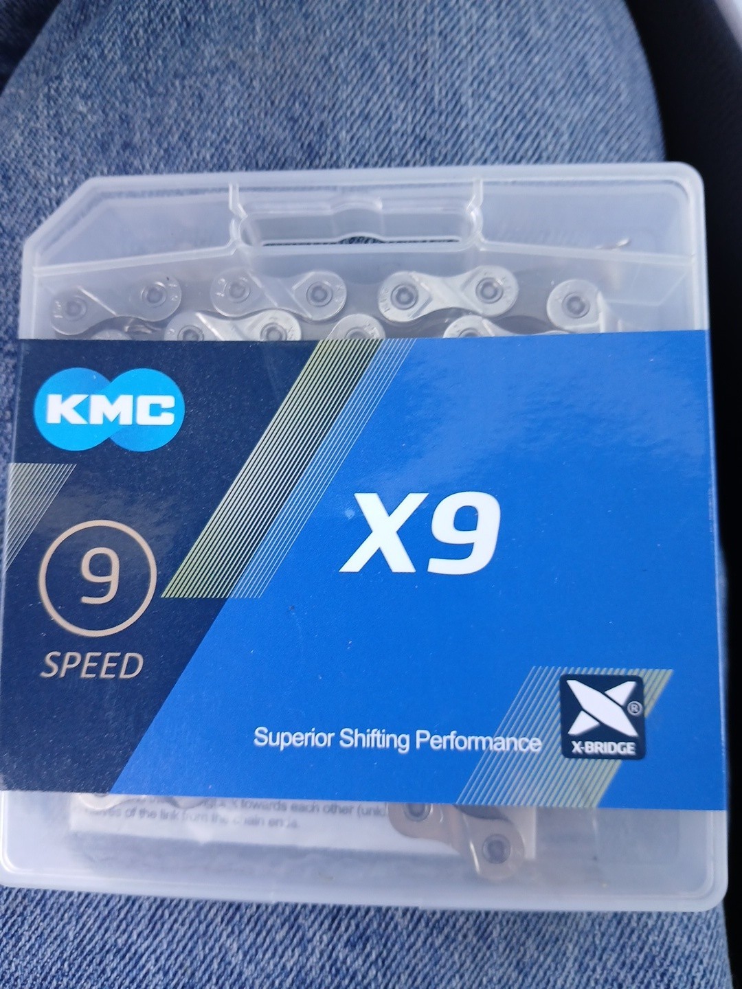 KMC X9 9Speeds 1/2″ x 11/128″ x 116Links Silver / Grey Nib