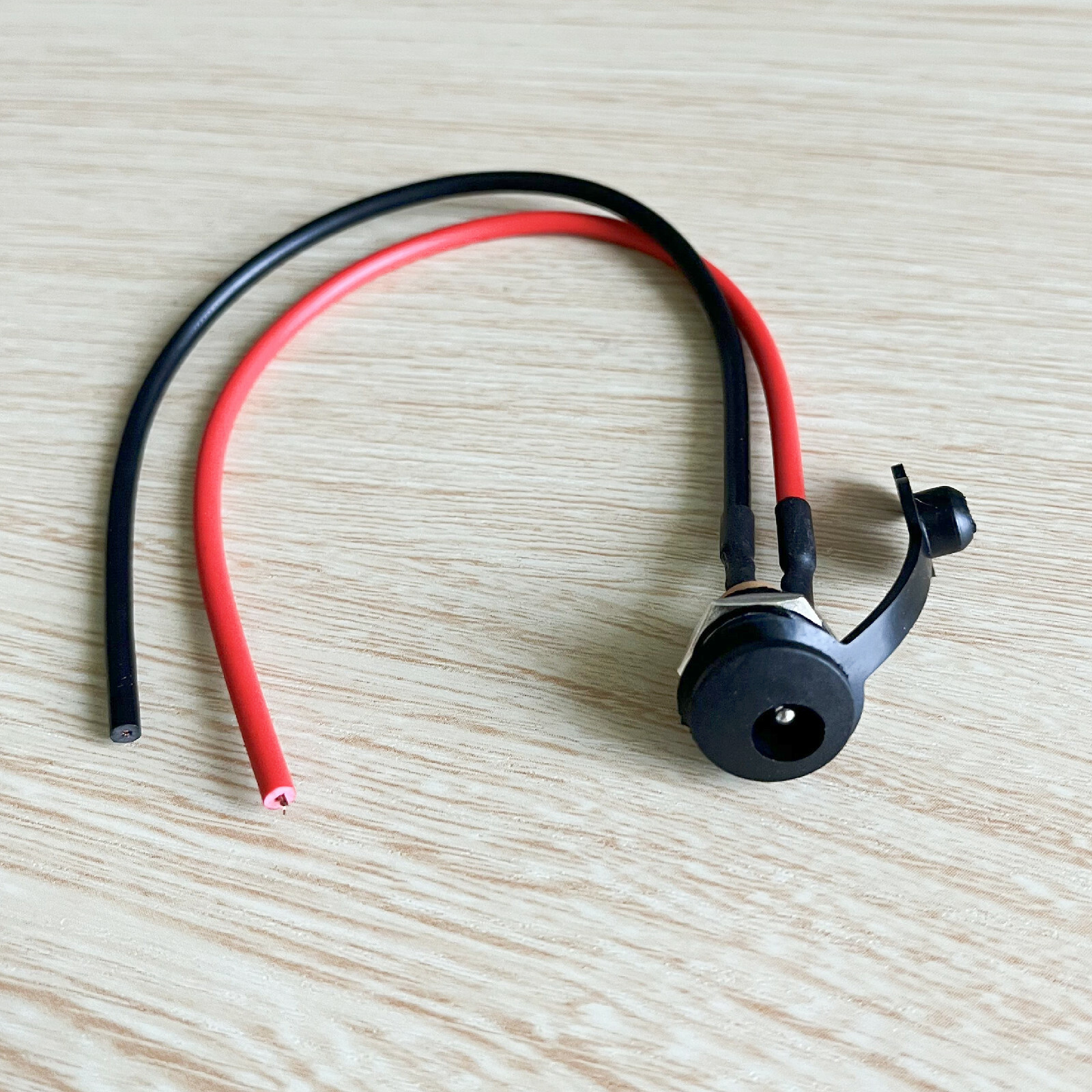 Charging wire 2.1mm DC connector female for 12/24/36/48V electric ebike battery