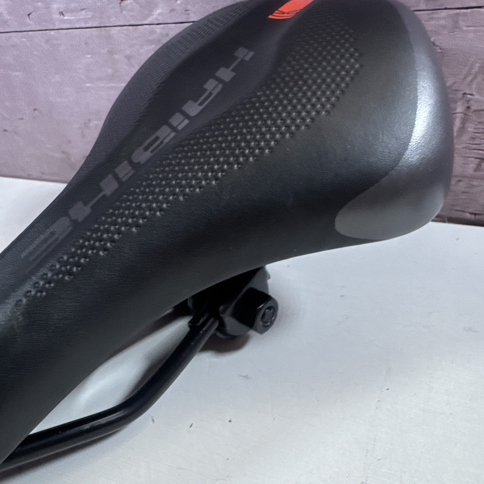Selle royal Sirio Haibike Sduro Men’s Saddle Trekking Black-Red