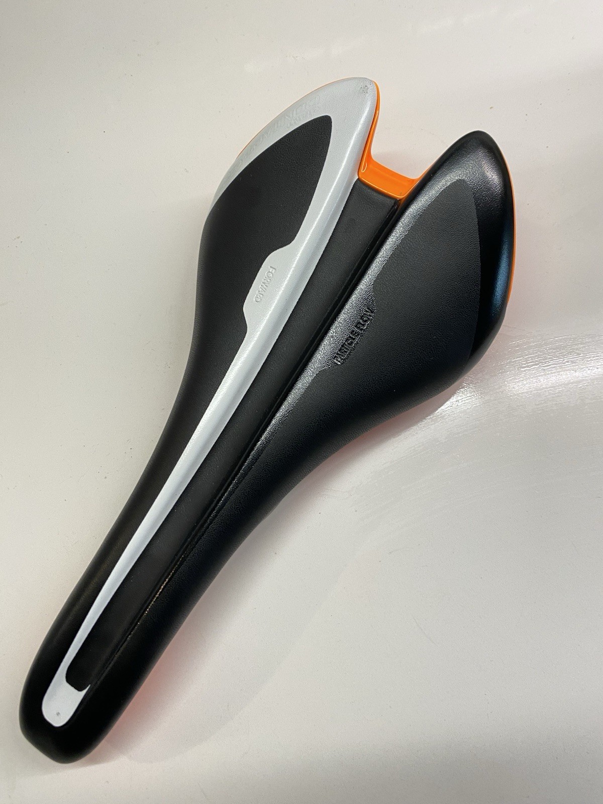 Giant Contact Forward Particle Flow Bike Saddle Bicycle Seat Orange Black