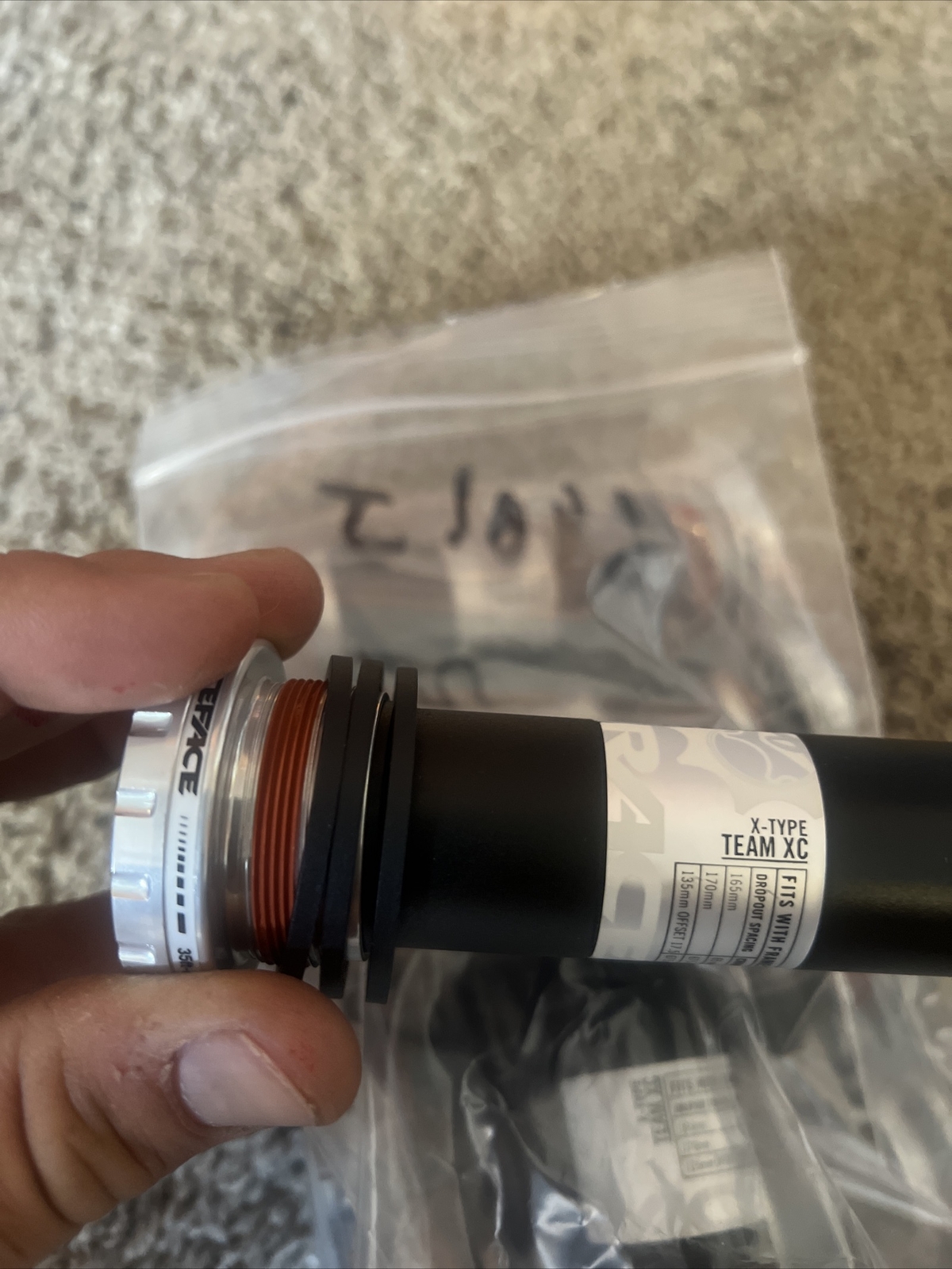 Race Face Team XC X-Type External Bottom Bracket: BSA 68/73mm BB Shell 24mm New