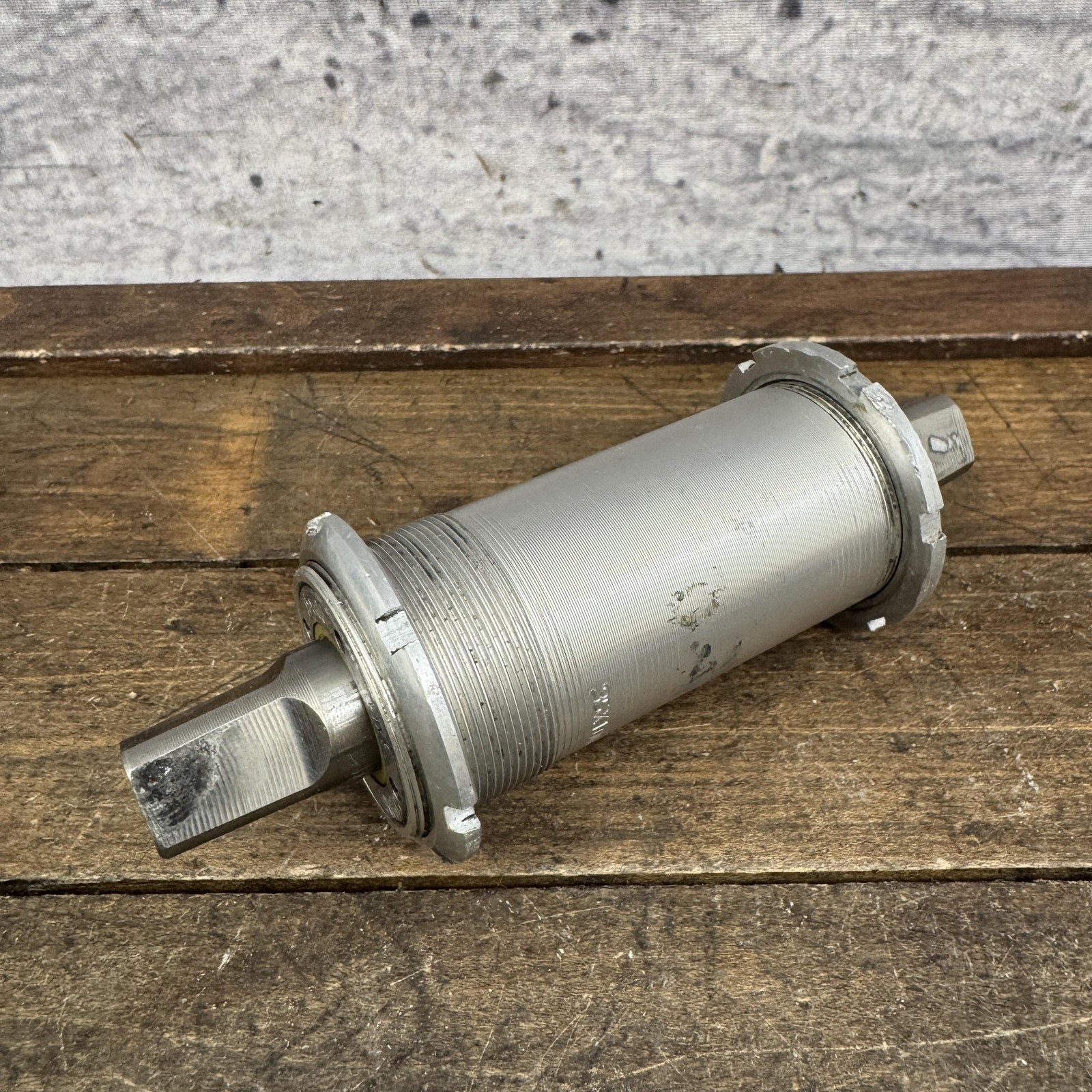 Vintage Stronglight Bottom Bracket 35×1.00 French Titanium 124mm Square FIXE