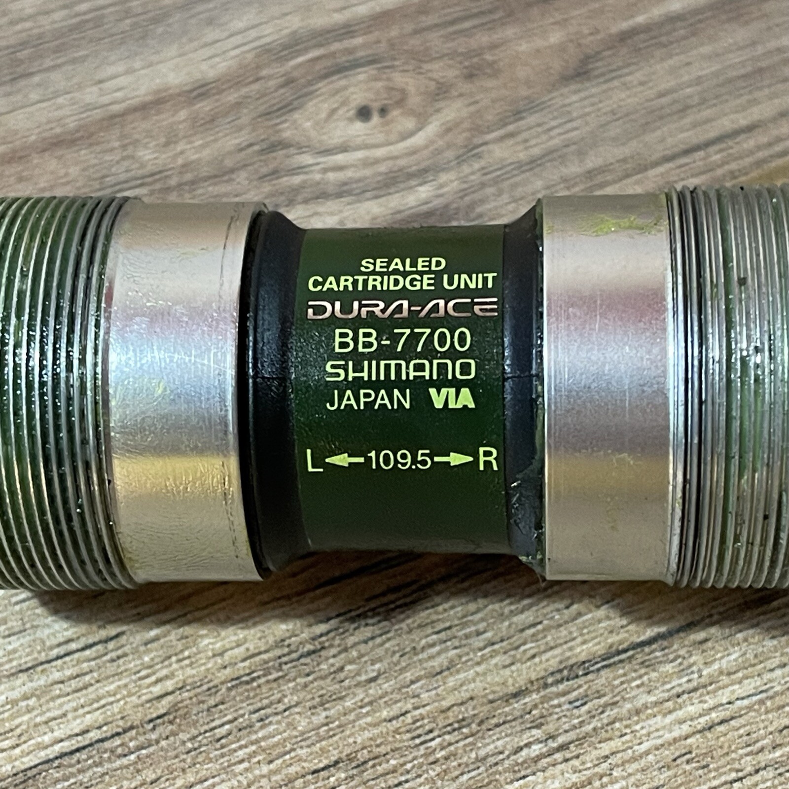 Shimano Dura-Ace BB-7700 Octalink V1 Bottom Bracket 68 x 109.5 English