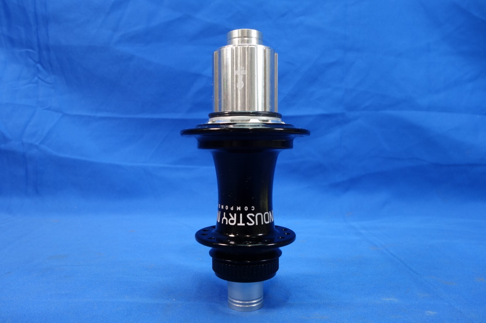 New Industry Nine Classic Torch Road Disc Rear Hub: Shimano HG, 12×142, CL, 28H