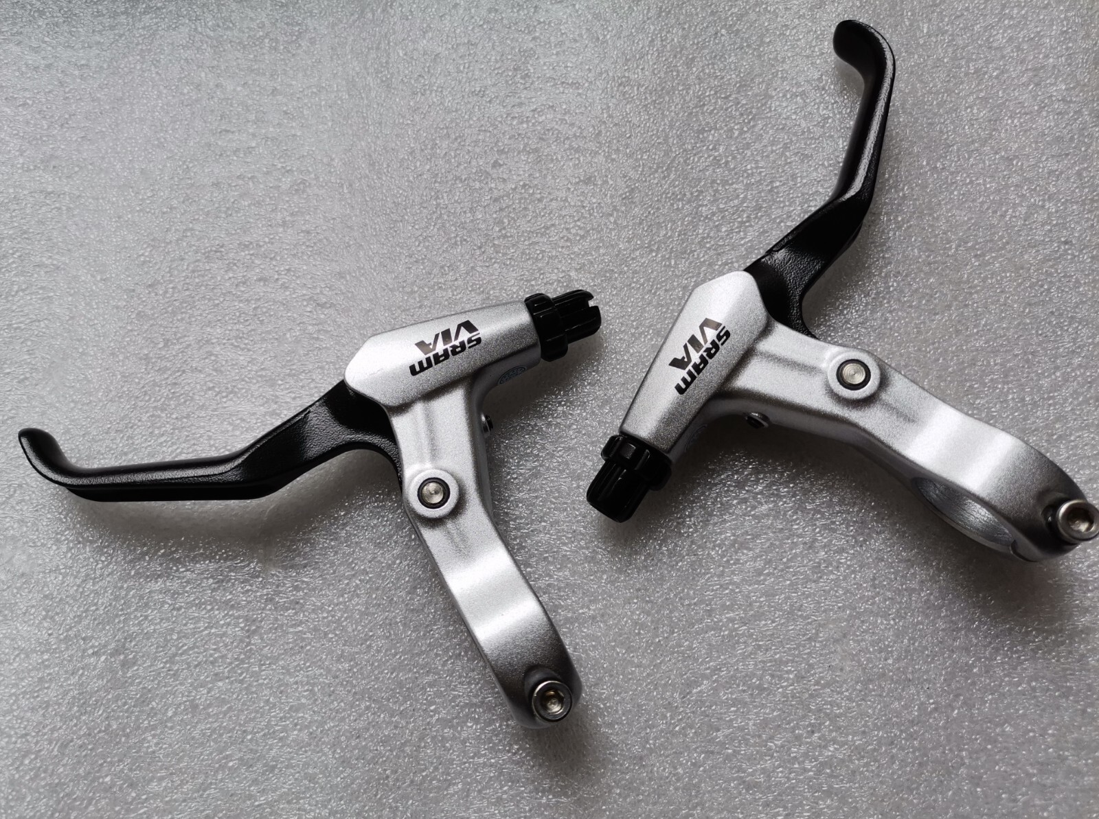 VINTAGE SRAM VIA V BRAKE LEVERS MTB CITY TOURING BIKE PAIR 22.2MM CLAMP