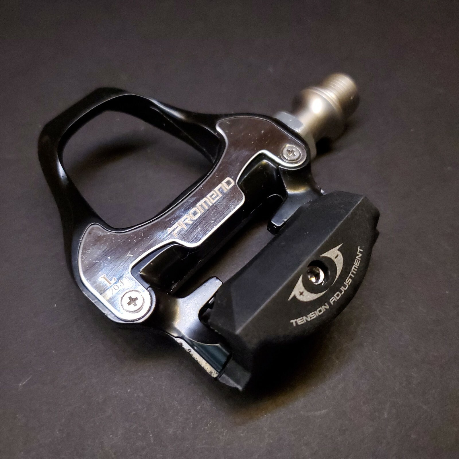 PROMEND Bicycle Road Bike Triathlon Pedal Shimano SPD-SL Compatible Bonus Cleats
