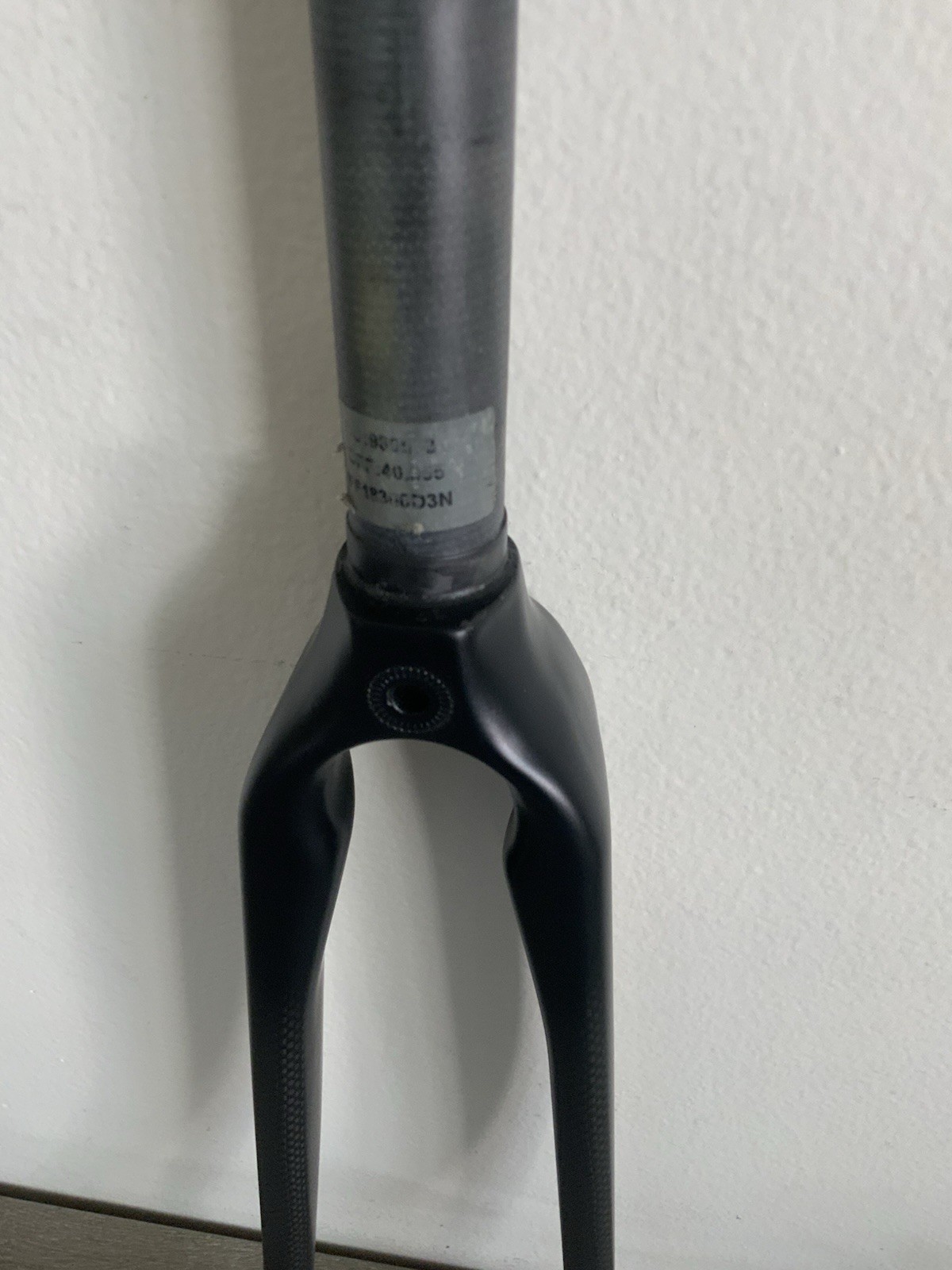 FORTE AXIS PRO FULL CARBON FORK ONE-INCH STEERER 250 MM LENGTH 350 GRAMS