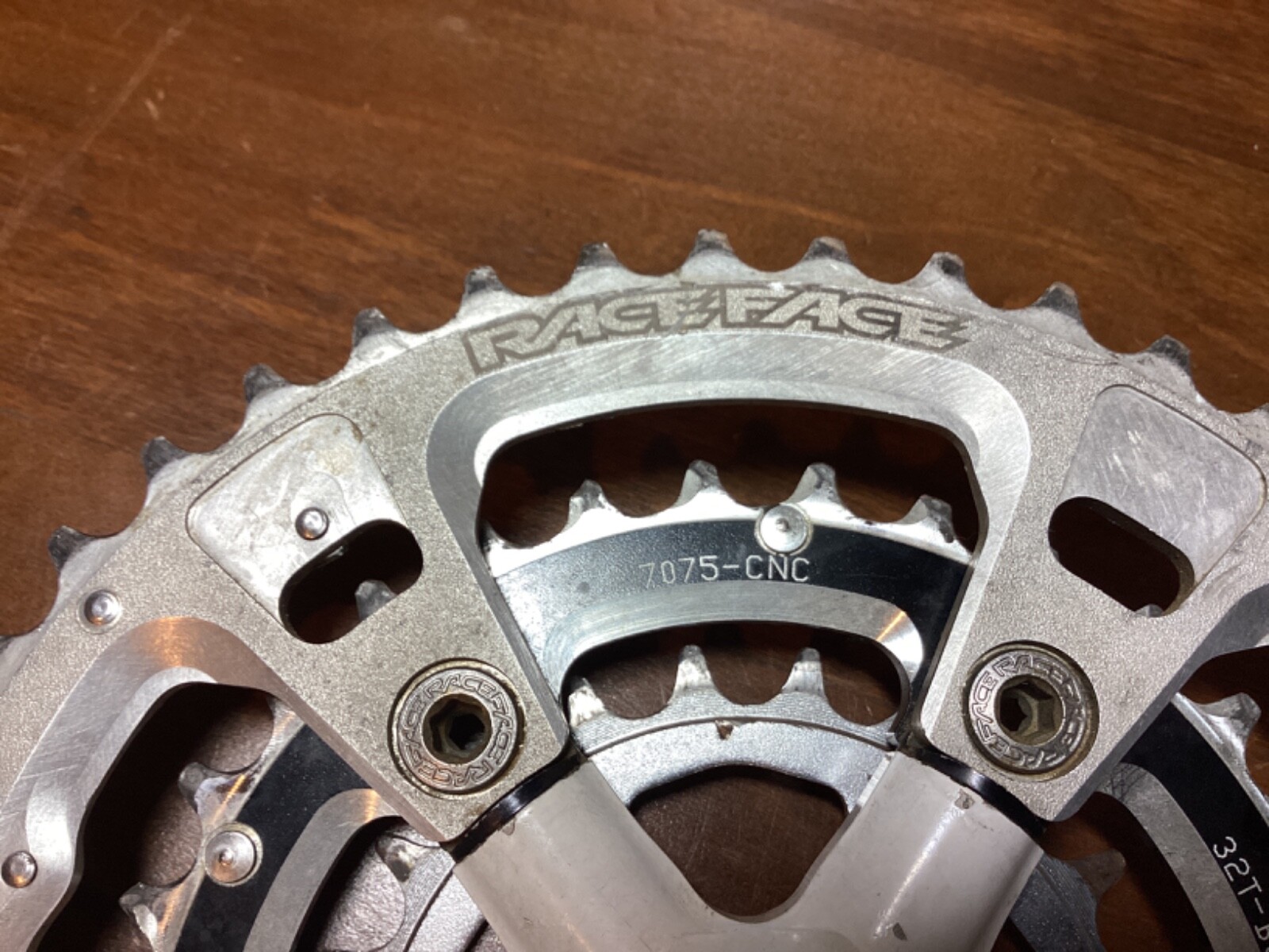 Raceface Turbine Carbon Crankset Canada 22/32/44 175mm Square Taper Merlin Ibis