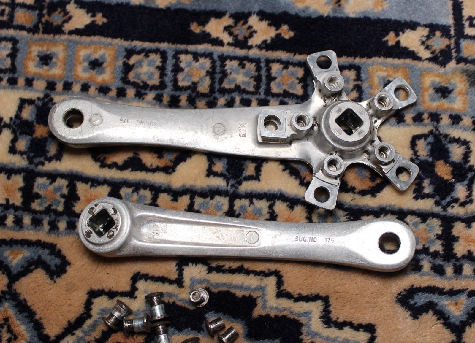 Sugino Impel Crankset – 175mm – 94/58 BCD – Square Taper – Double/Triple