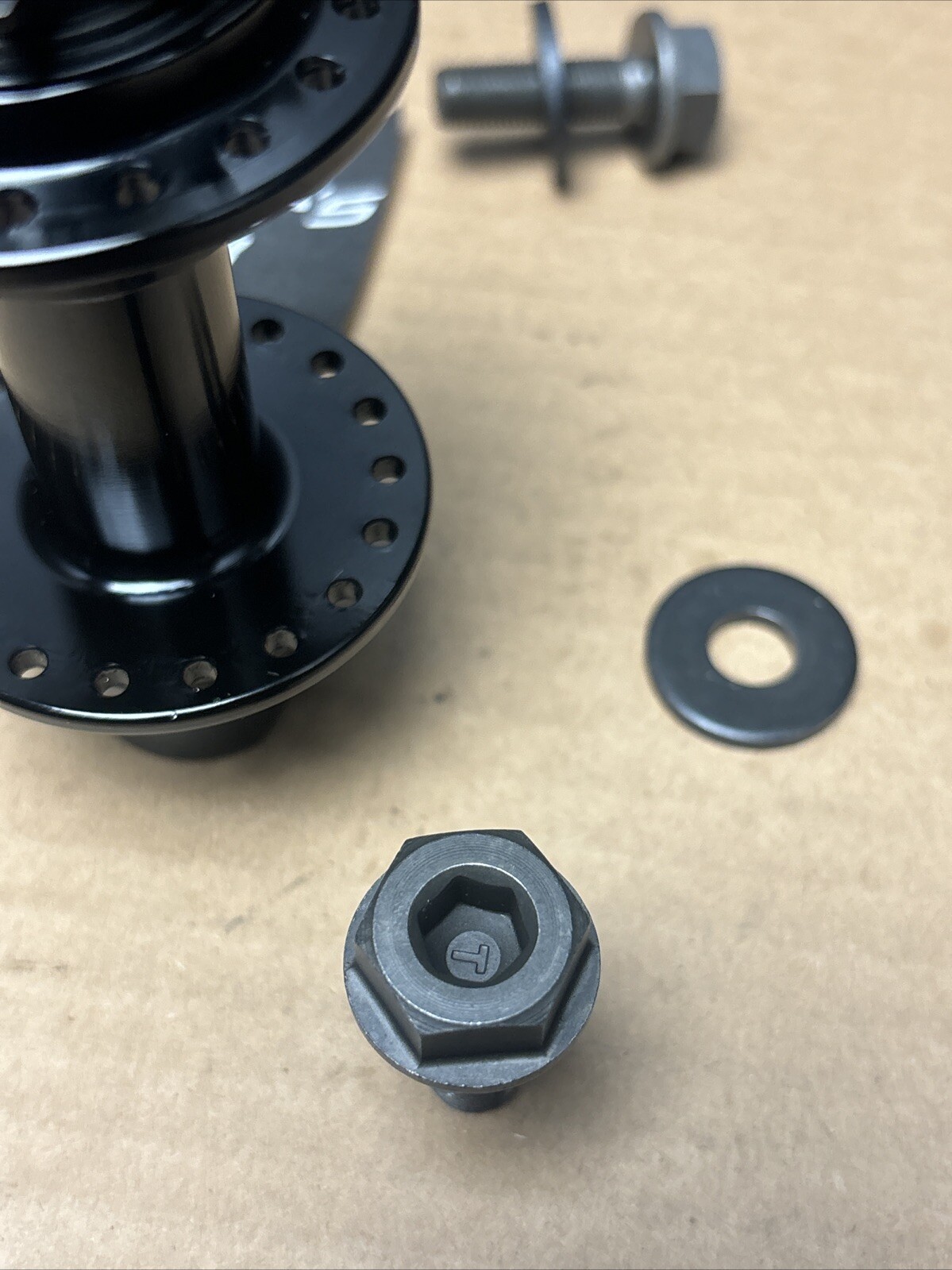 Geno 9T FGFS 36H Rear Track Fixed Gear Bike Hub Sealed Fit Throne Cult Leader Gt