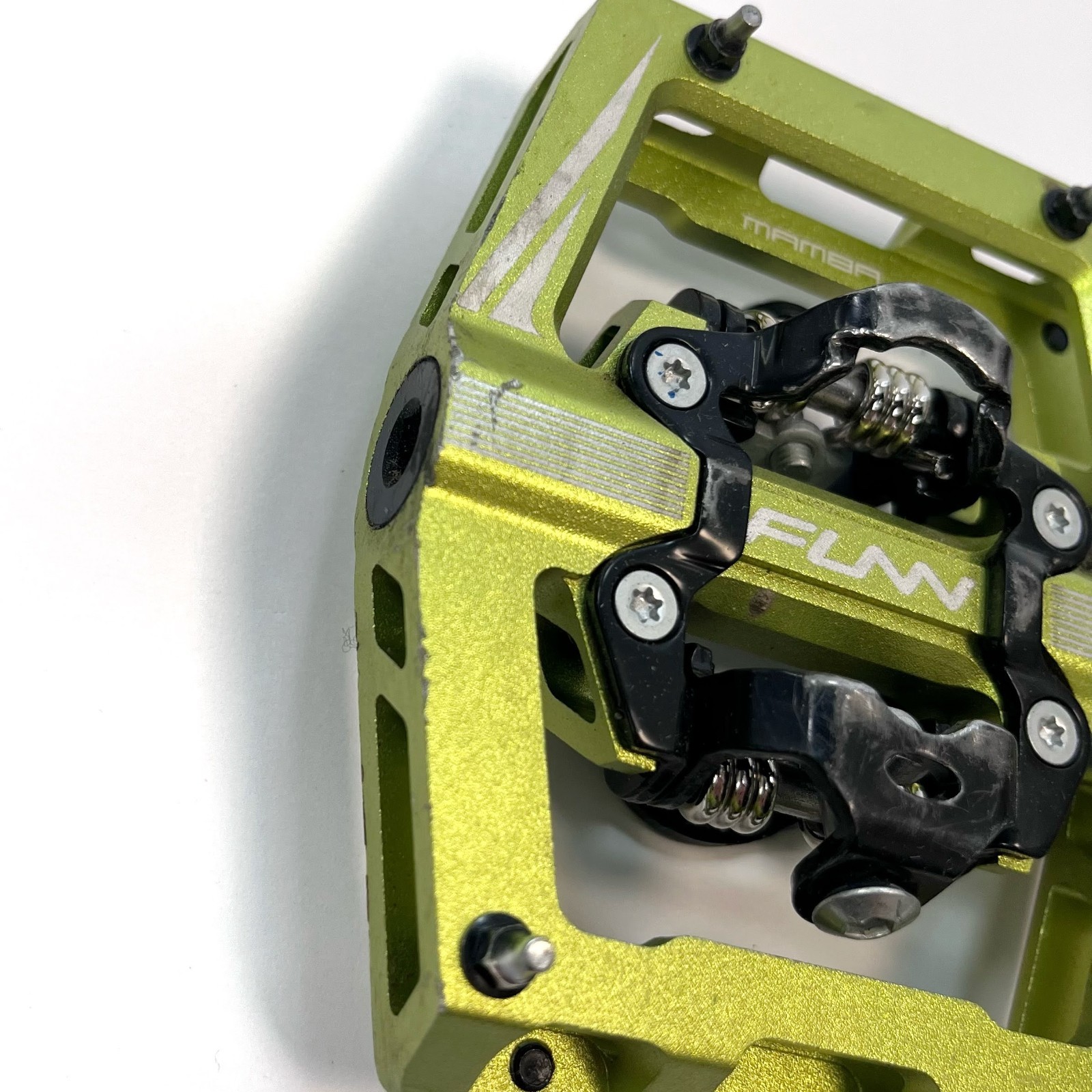 Funn Mamba S Double-Sided Clipless Pedal,9/16-inch CrMo Axle(Green)-Used