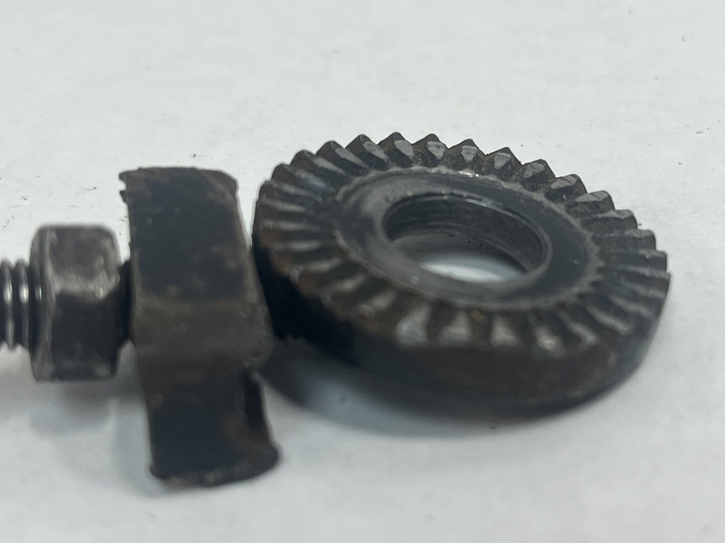 DK Pipe Bomb Chain Tensioner Single