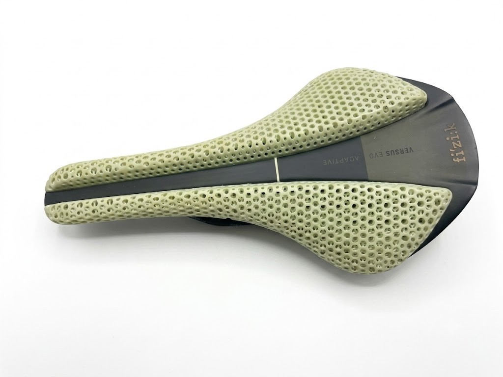 Fizik Antares Versus Evo 00 Adaptive Saddle White Large 146mm Carbon 3D Print