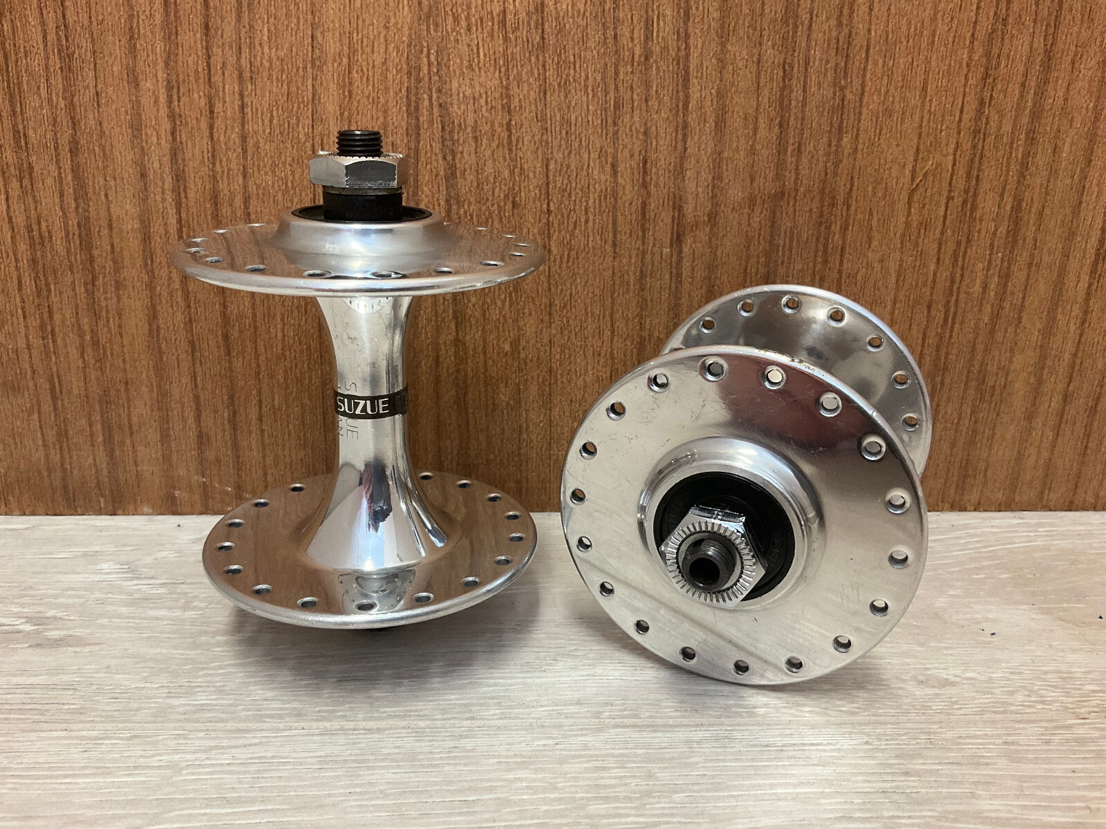 NOS Vintage Suzuki High Flange Front Hub 36 Hub Sealed Tech 7F Never Polished 1x